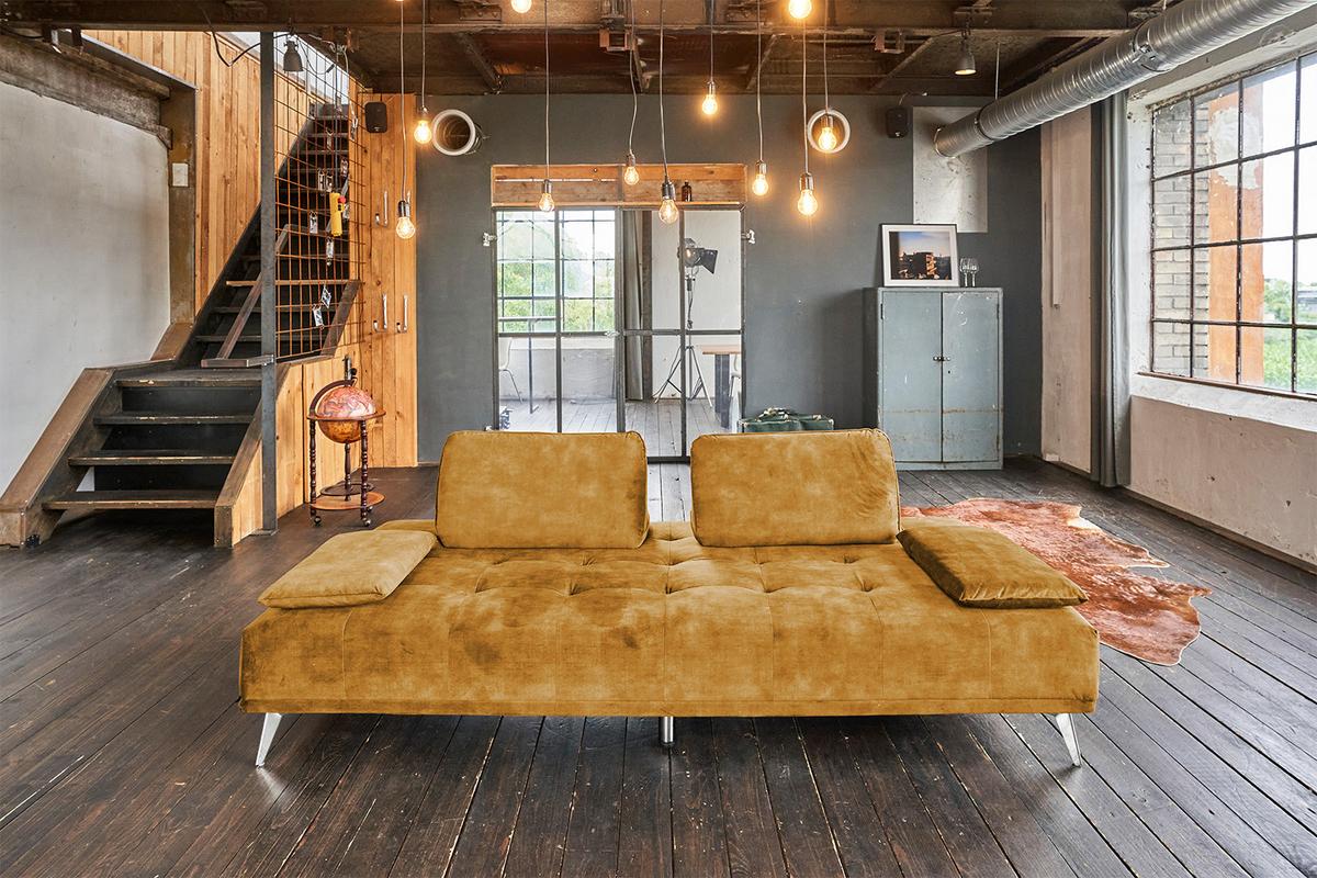 SOFA WIOLO Braun Velvet - Silberfarben/Braun, Textil/Metall (240/80/110cm) - KAWOLA