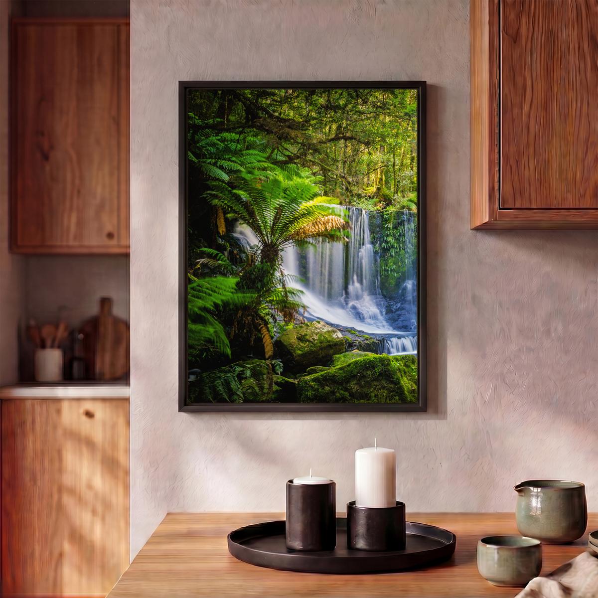 LEINWAND Bilder mit Rahmen - Dschungel - Wasserfall - Australien - Pflanzen - Natur - 30x40 - Dunkelgrün, Textil (30/40cm) - MuchoWow