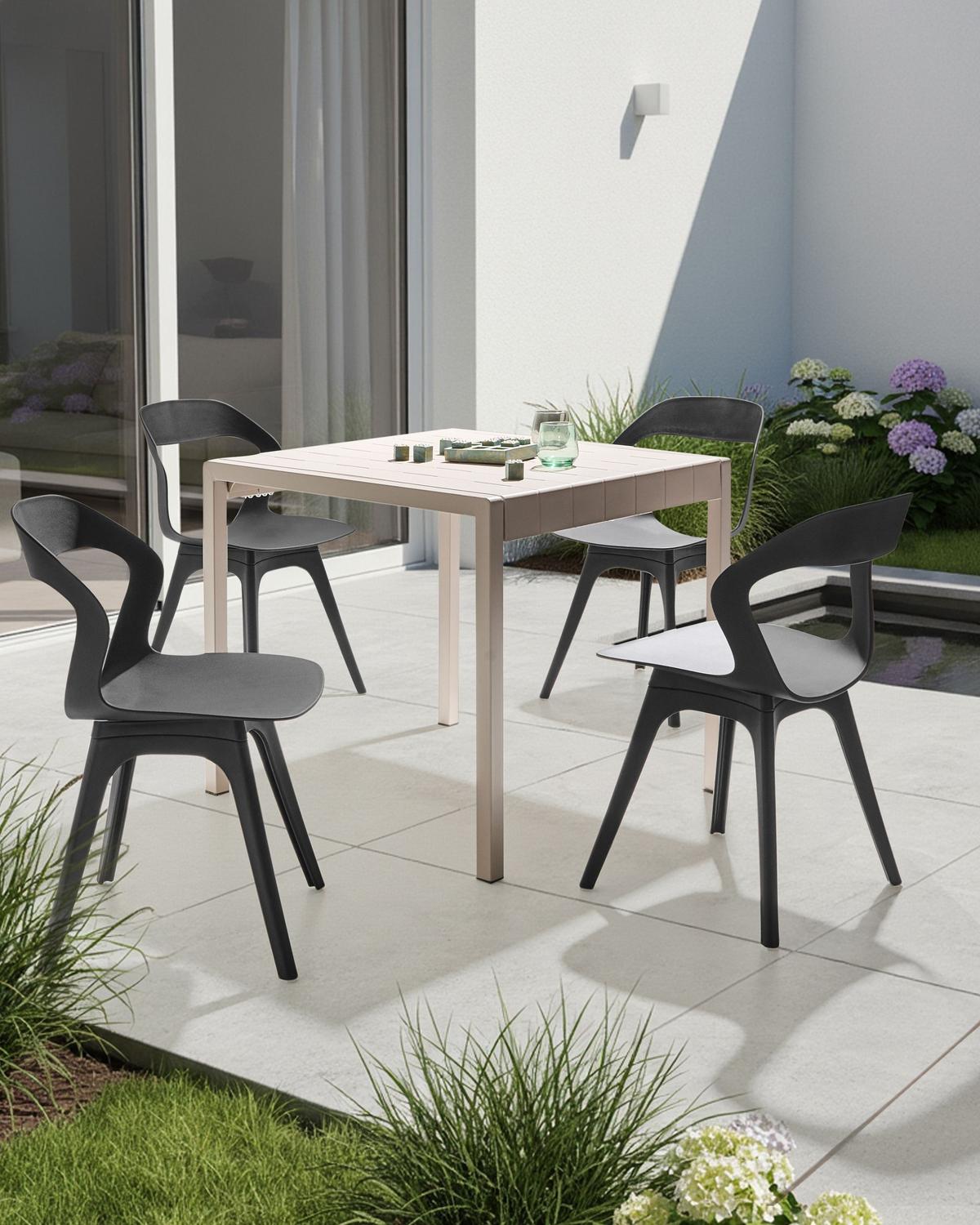 GARTENSTUHL 4er-Set Schwarz Lachania - Schwarz, Kunststoff (47/80/45cm) - Beliani