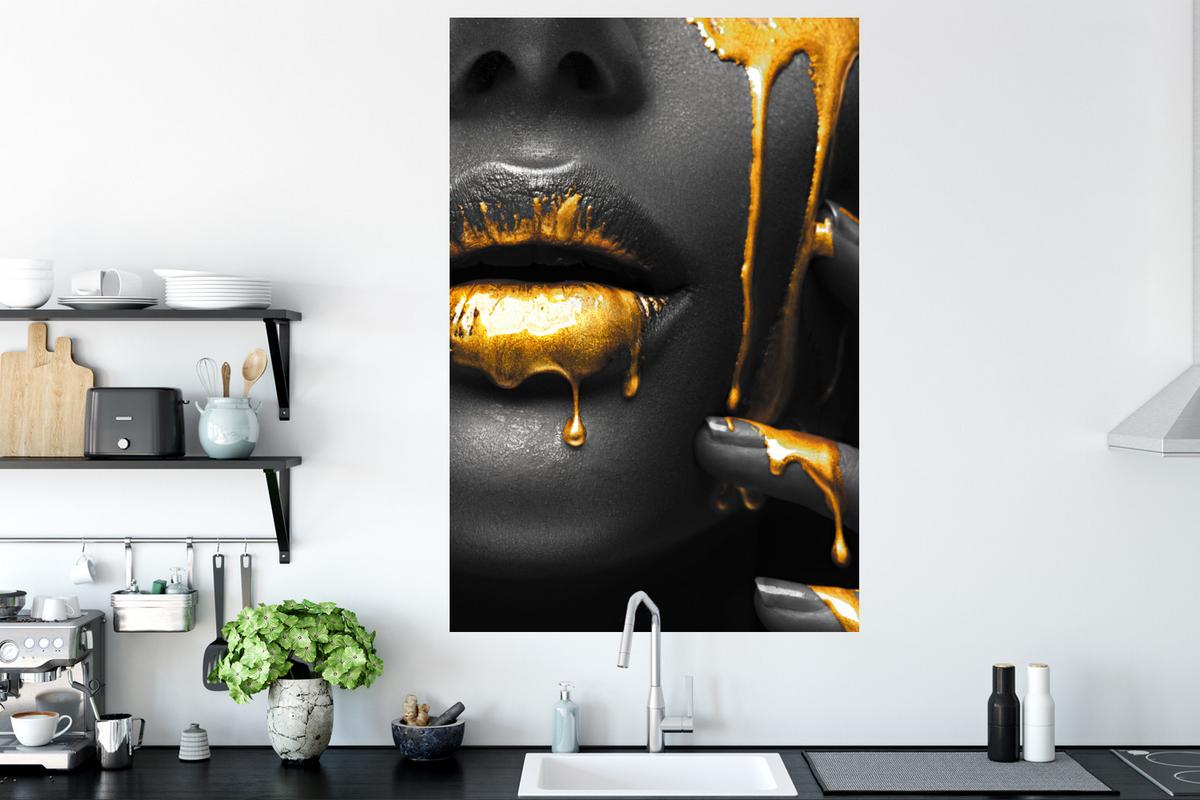 WANDTATTOO Frau - Schwarz - Gold - Gesicht - Lippen Wandaufkleber 80x120 cm - Goldfarben, Kunststoff (80/120/0.1cm) - MuchoWow