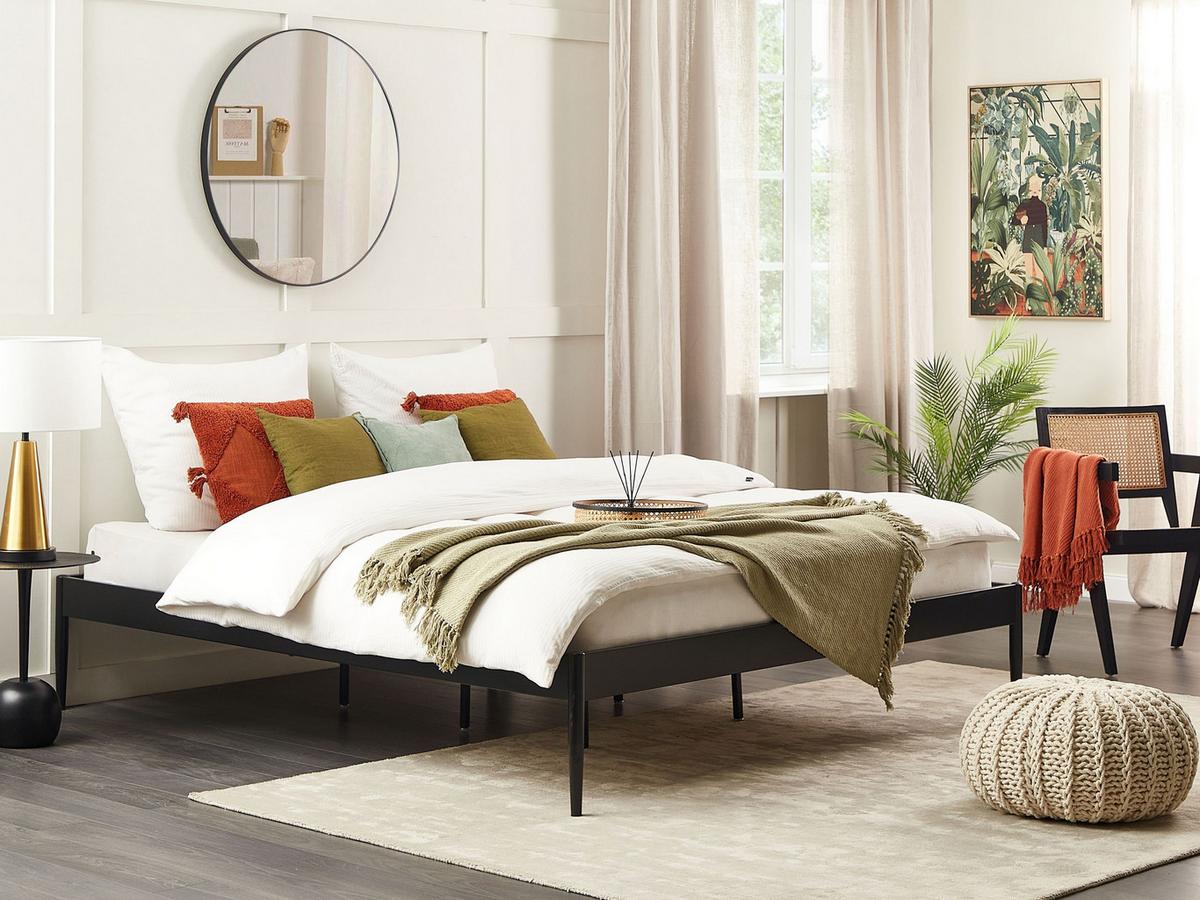 BETT mit Lattenrost 180x200 cm Schwarz Vaurs - Schwarz, Metall (180/200cm) - Beliani