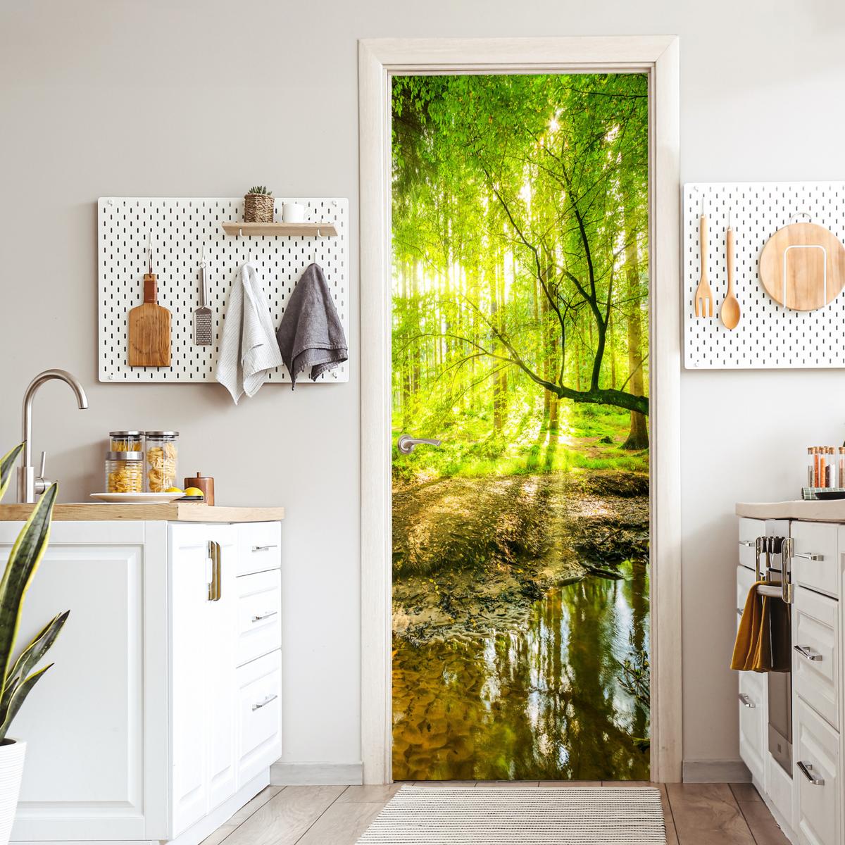 TÜRAUFKLEBER Wald - Landschaft - Wasser - Bäume - Sonne - Grün - Natur 90x235 cm - Türtapete - Hellgrün, Kunststoff (90/0.1cm) - MuchoWow
