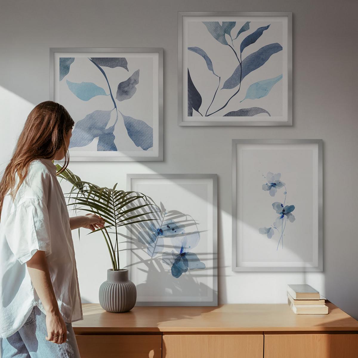 BILDER SET 4er Set - 50x50 cm & 40x60 cm Silberner Rahmen - Minimalistische blaue Blumen - Silberfarben, Kunststoff (50/50cm) - TULUP