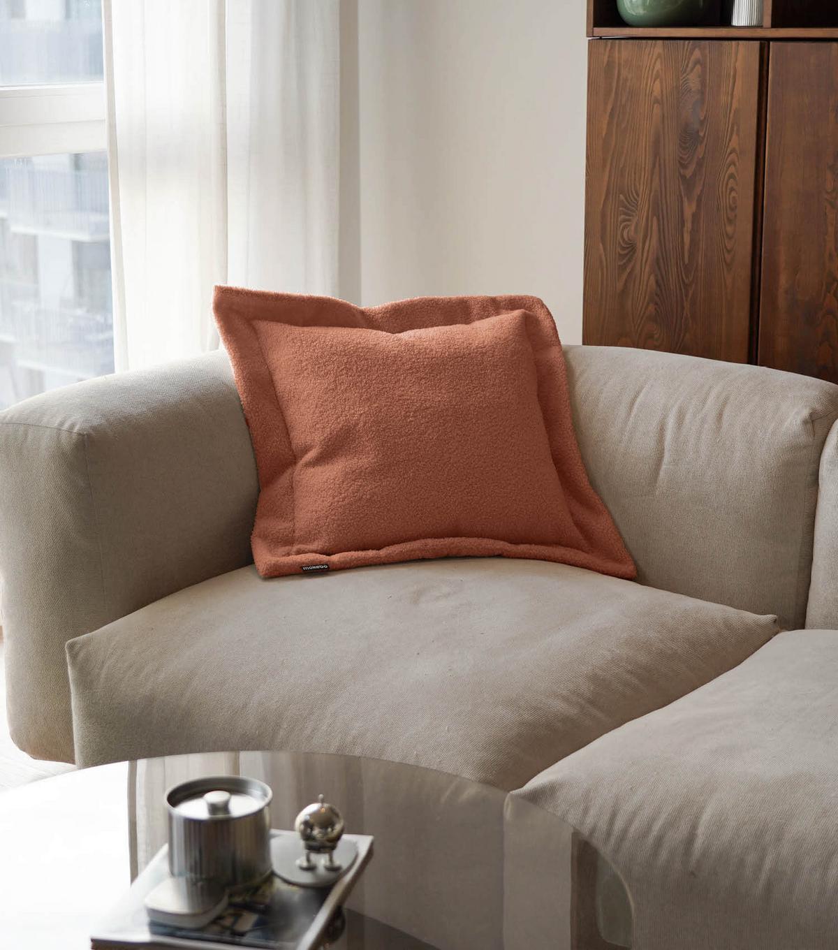 SOFAKISSEN Laze - Orange, Textil (70/8cm) - Mokebo