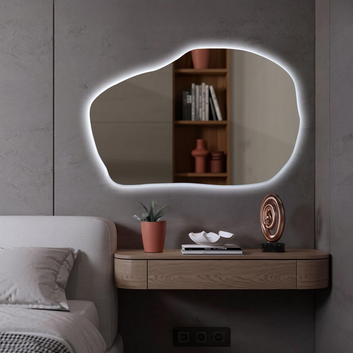 LED SPIEGEL 70 x 45,5 cm Unregelmäßige Form Kaltweiß 6500K - Transparent, Glas (70/45.5/0.4cm) - TULUP