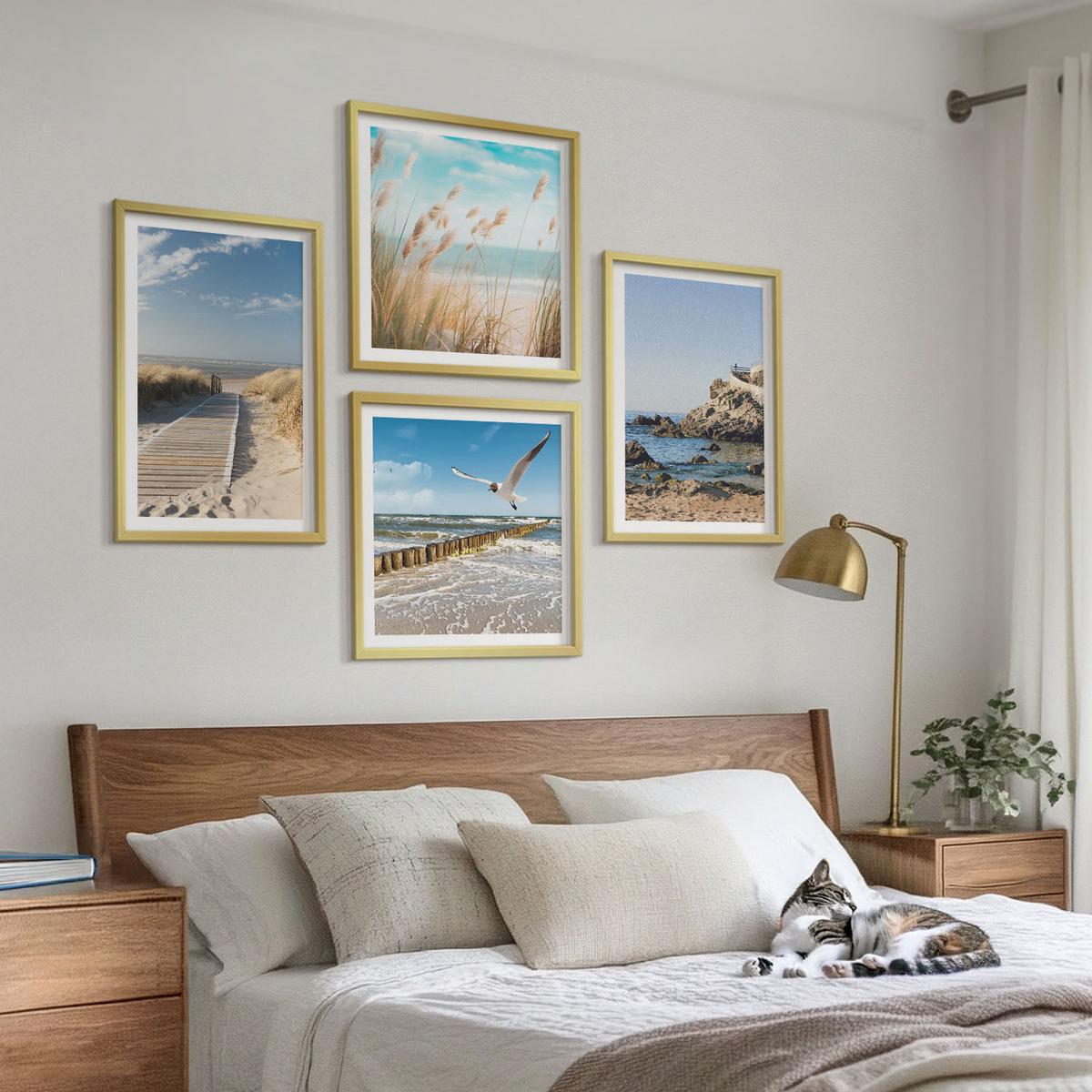 BILDER SET 4er Set - 50x50 cm & 40x60 cm Goldrahmen - Strand Holzsteg Klippen - Goldfarben, Kunststoff (50/50cm) - TULUP