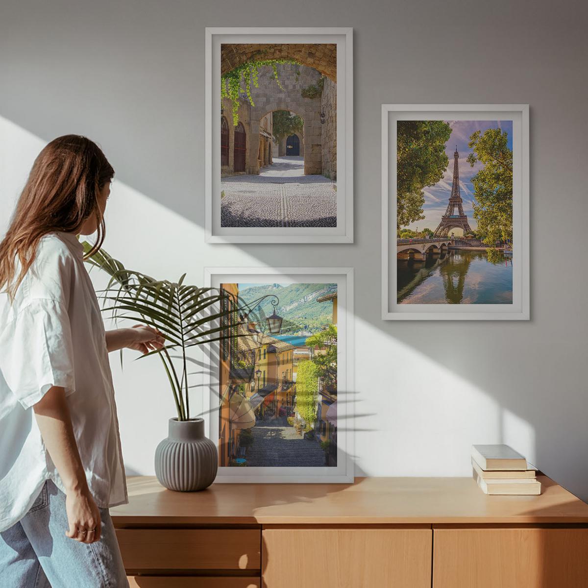 BILDER SET 3er Set - 40x60 cm Weißer Rahmen - Straßen der Eiffel-Architektur - Weiß, Kunststoff (40/60cm) - TULUP