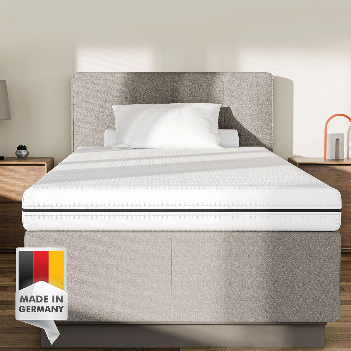 KALTSCHAUMMATRATZE 60x120 - Babymatratze mit festem Kern - für sicheren Babyschlaf - schadstoffgeprüft und waschbar - für Gitterbett und Reisebett - Weiß, Textil (60/120cm) - Mister Sandman