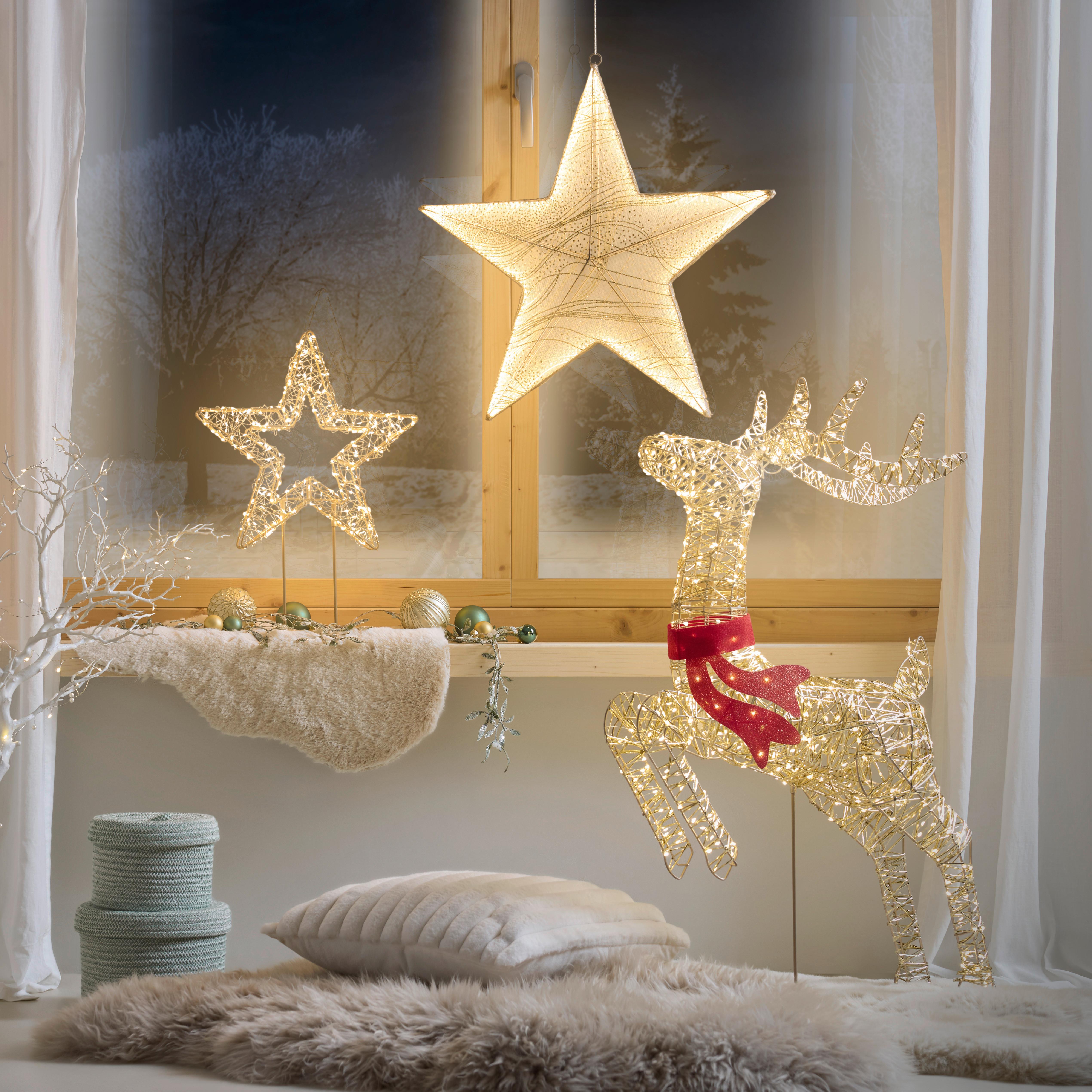 Weihnachtsbeleuchtung bei mömax