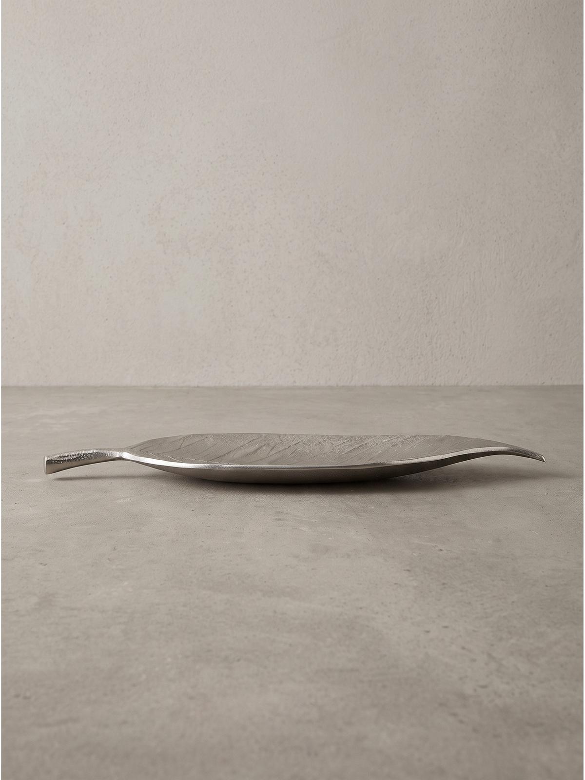 DEKOSCHALE SUBIACO, Aluminium, handgefertigt, Silber, 61 x 18 x 4 cm - Silberfarben, Metall (4cm) - KADIMA DESIGN