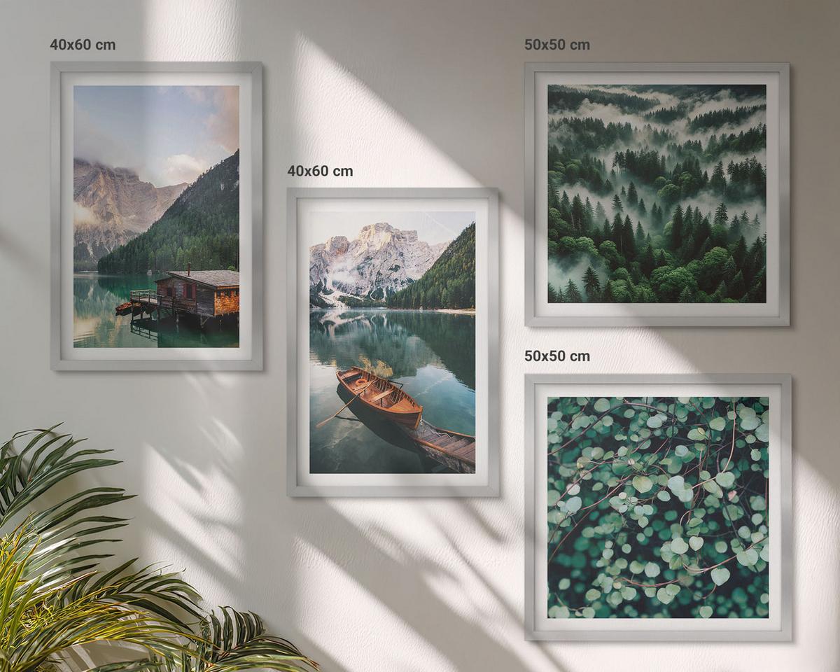 BILDER SET 4er Set - 50x50 cm & 40x60 cm Silberner Rahmen - Nebel auf dem Bergsee, Bootsfahrten, Nebel - Silberfarben, Kunststoff (50/50cm) - TULUP