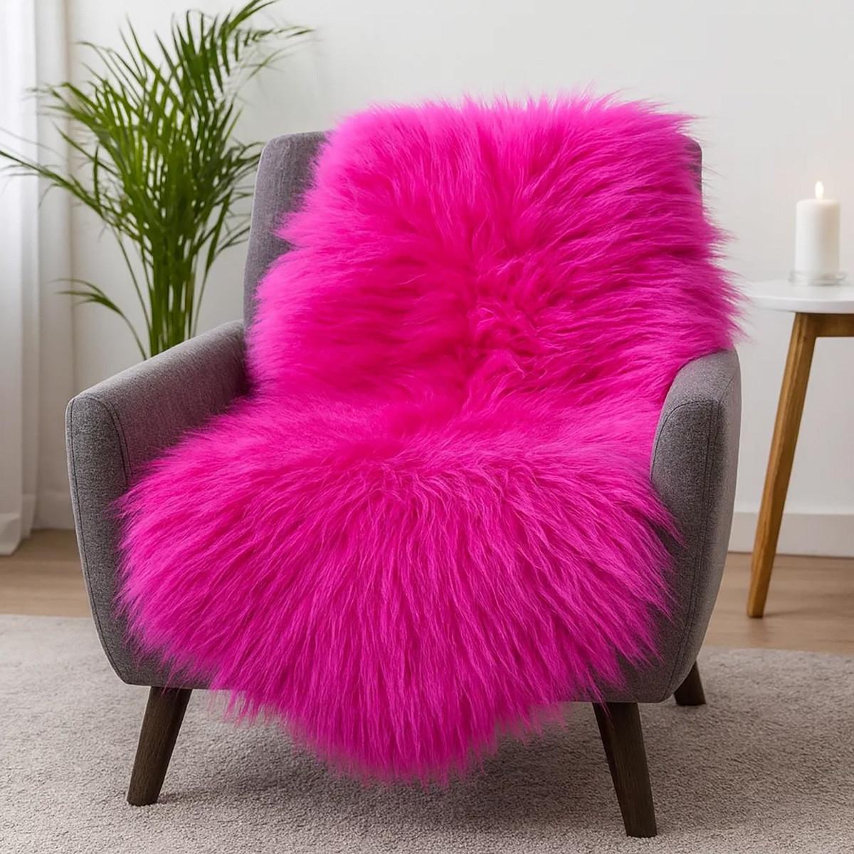 SCHAFFELL Island – Fuchsia Pink, Lange Weiche Wolle, ca. 100 cm - Pink, Fell (60/100cm) - Provellus