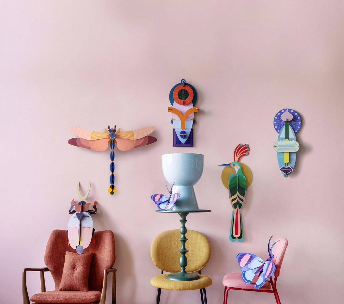 WANDDEKO Libelle 90/13 cm - Blau/Pink, Wellpappe (90/13/75cm) - Studio Roof