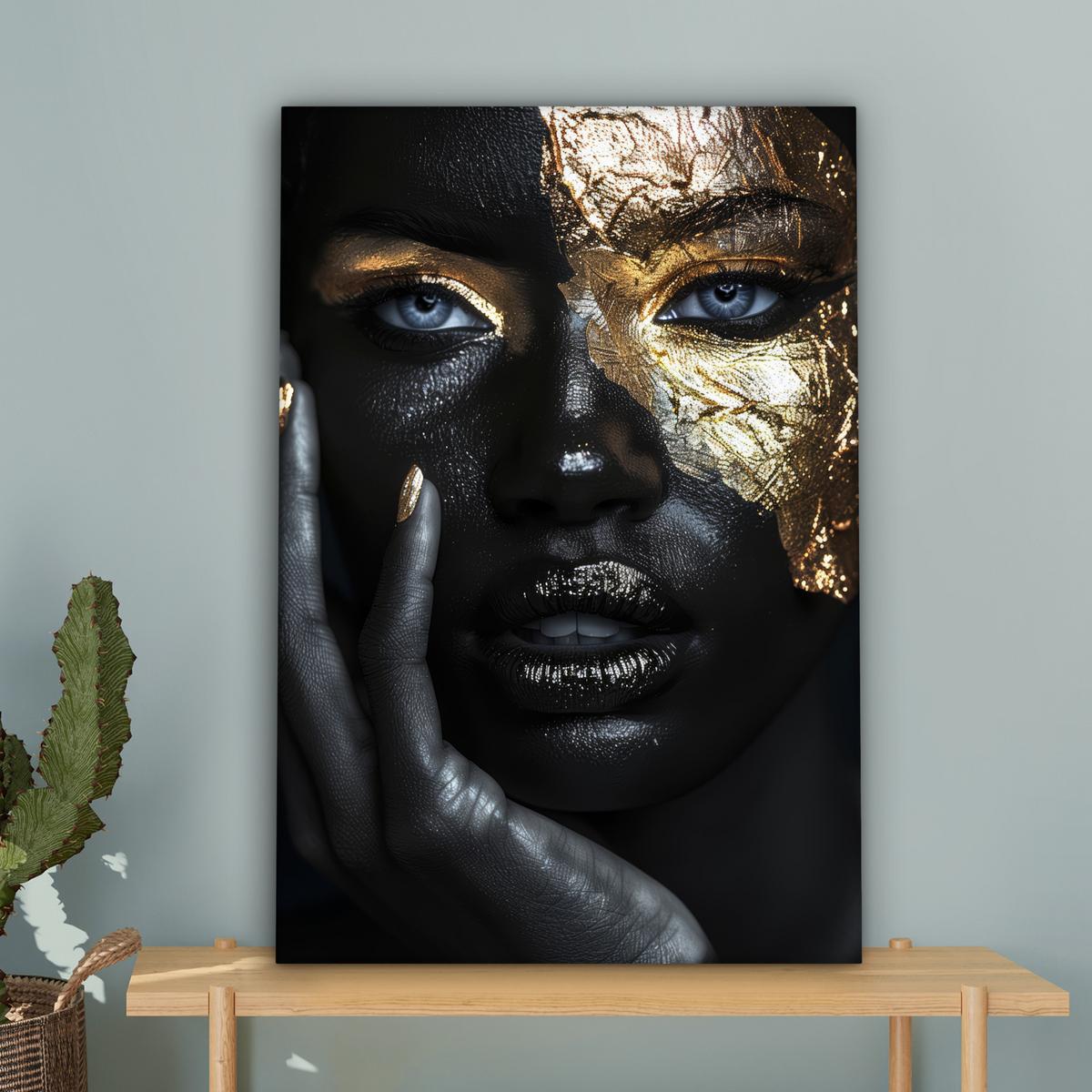 LEINWANDBILD Frau - Gold - Porträt - Schwarz-Weiß - Luxus Wanddeko Schlafzimmer 60x90 cm - Hellblau, Textil (60/90cm) - MuchoWow