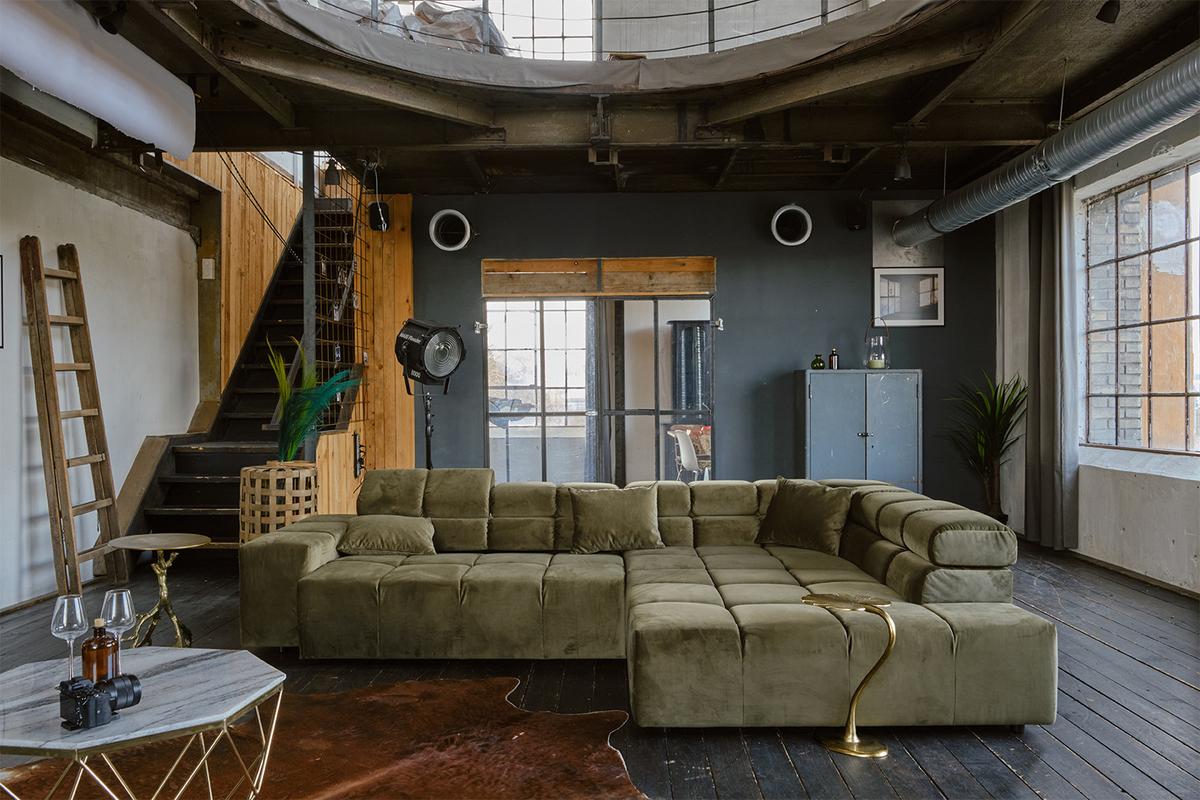 ECKSOFA MIT MOTORISCHEM SITZVORZUG NEVADA Hellgrün Velvet Relaxfunktion - Schwarz/Hellgrün, Textil (319/215cm) - KAWOLA
