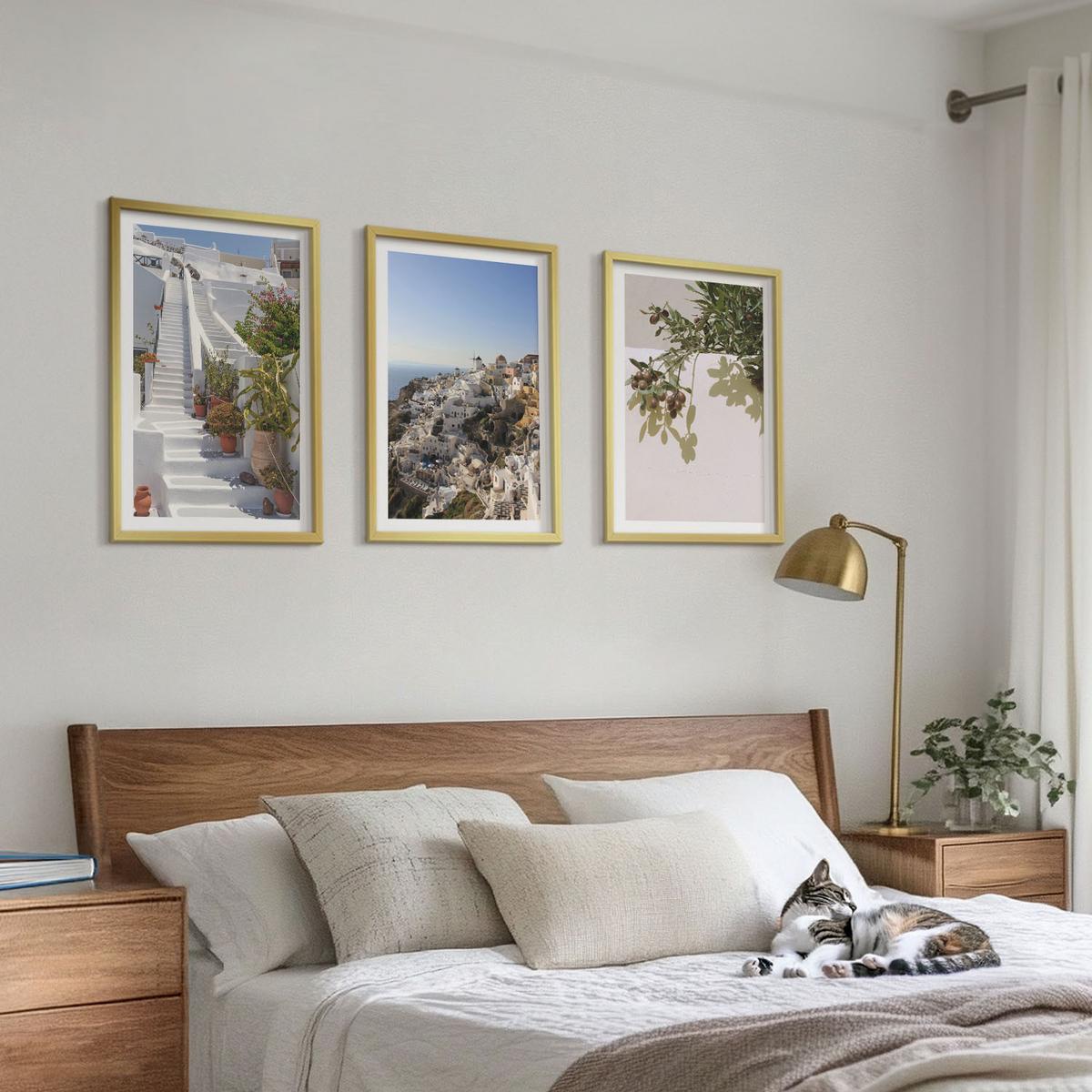 BILDER SET 3er Set - 40x60 cm Goldrahmen - Weiße Treppe mit Blick auf Santorini - Goldfarben, Kunststoff (40/60cm) - TULUP