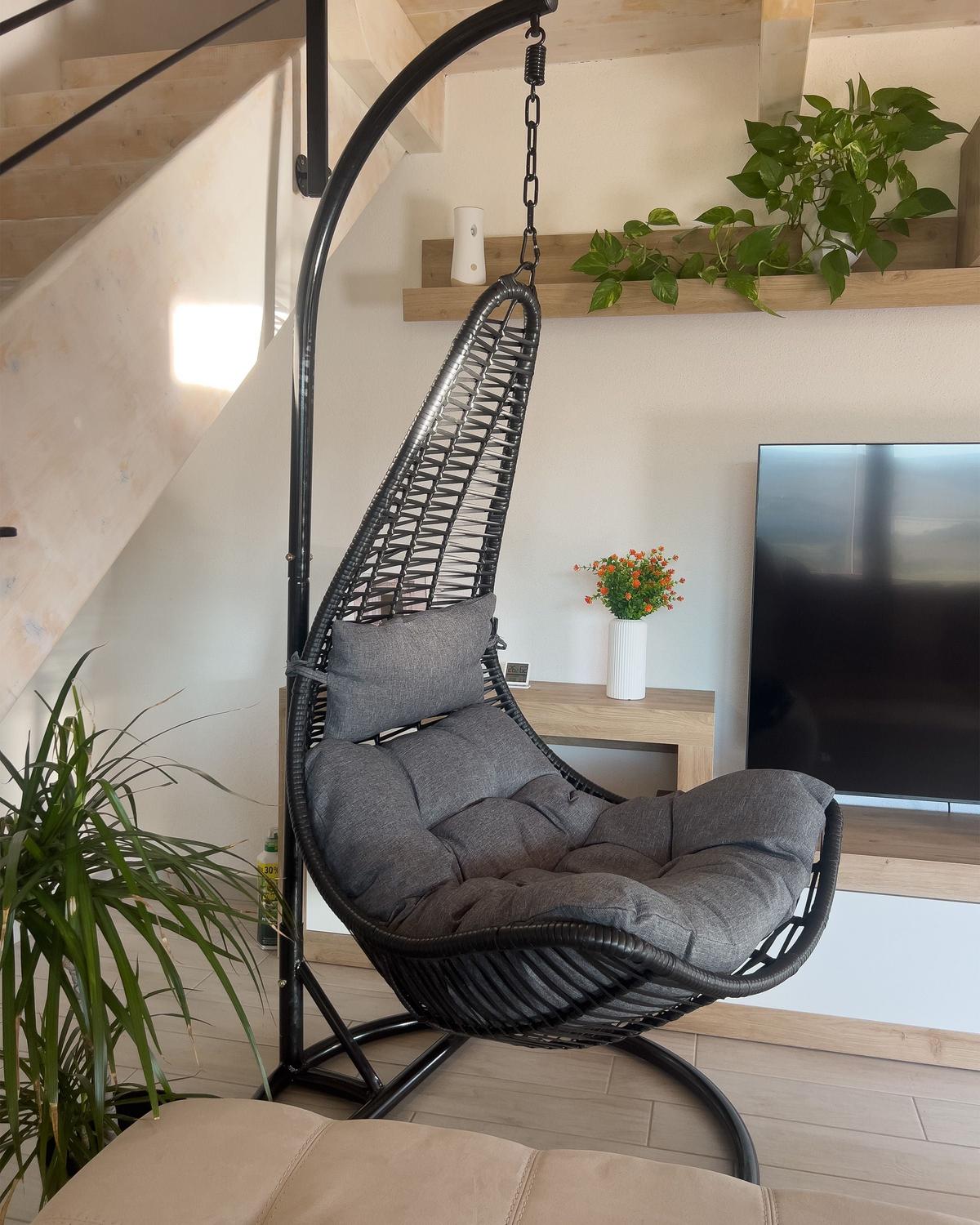 HÄNGESESSEL PE Rattan schwarz Atri II - Schwarz, Kunststoff (83/120/80cm) - Beliani