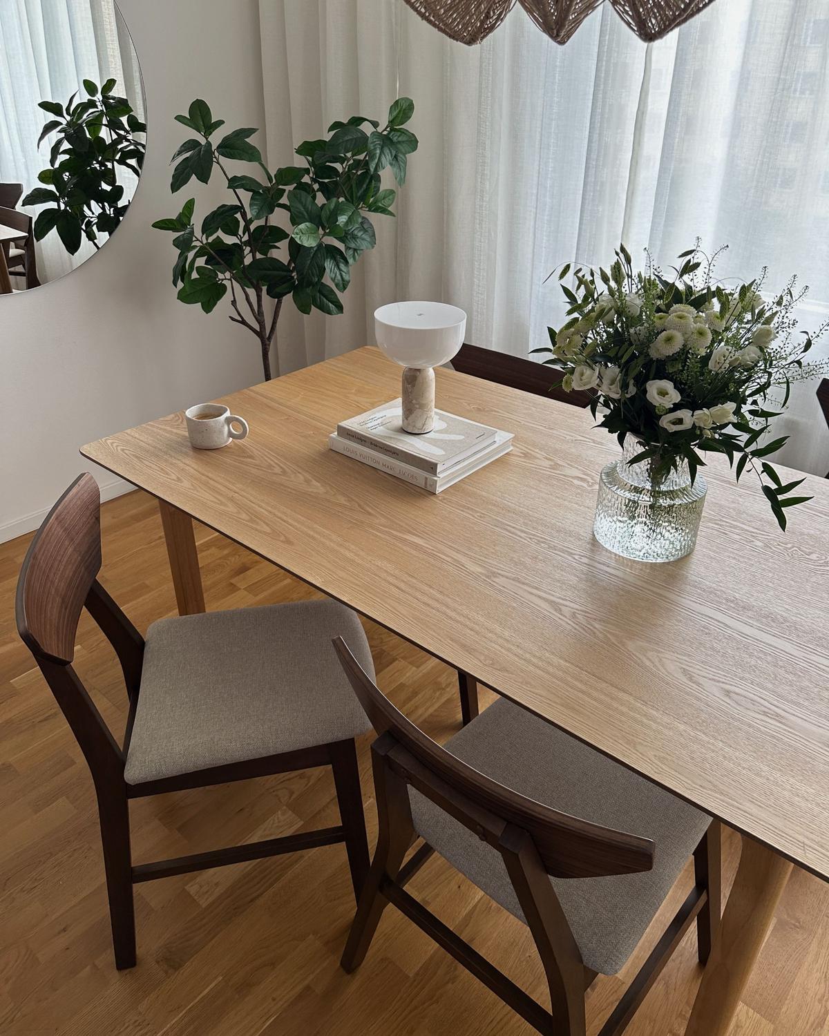 ESSTISCH Holz hellbraun 160/90 cm Delmas - Hellbraun, Holzwerkstoff (160/90/77cm) - Beliani
