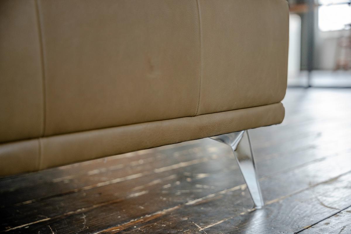 MODULSOFA MIT HOCKER WIOLO 3ER SET Beige Leder - Beige/Silberfarben, Leder/Metall (350/83/350cm) - KAWOLA