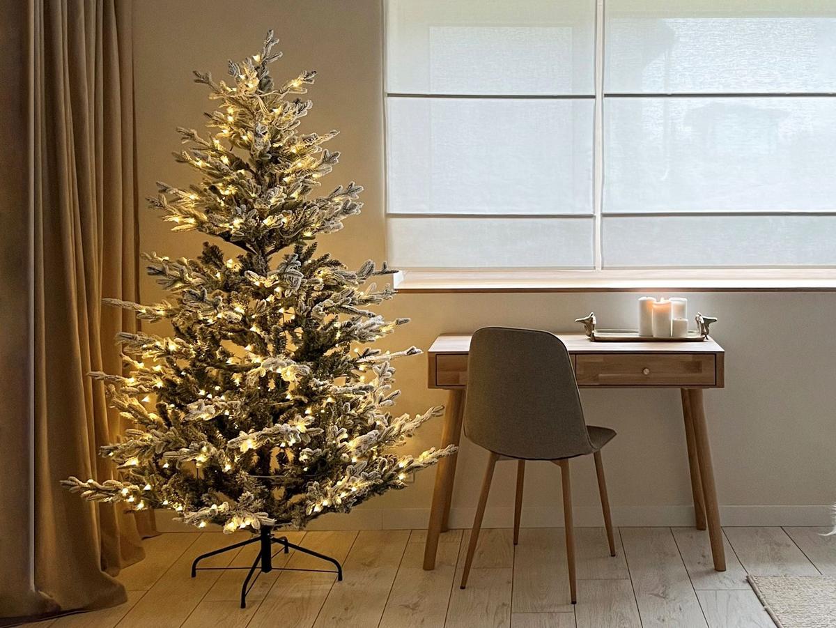 WEIHNACHTSBAUM 180 cm Weiß Brisco - Weiß, Kunststoff (180cm) - Beliani