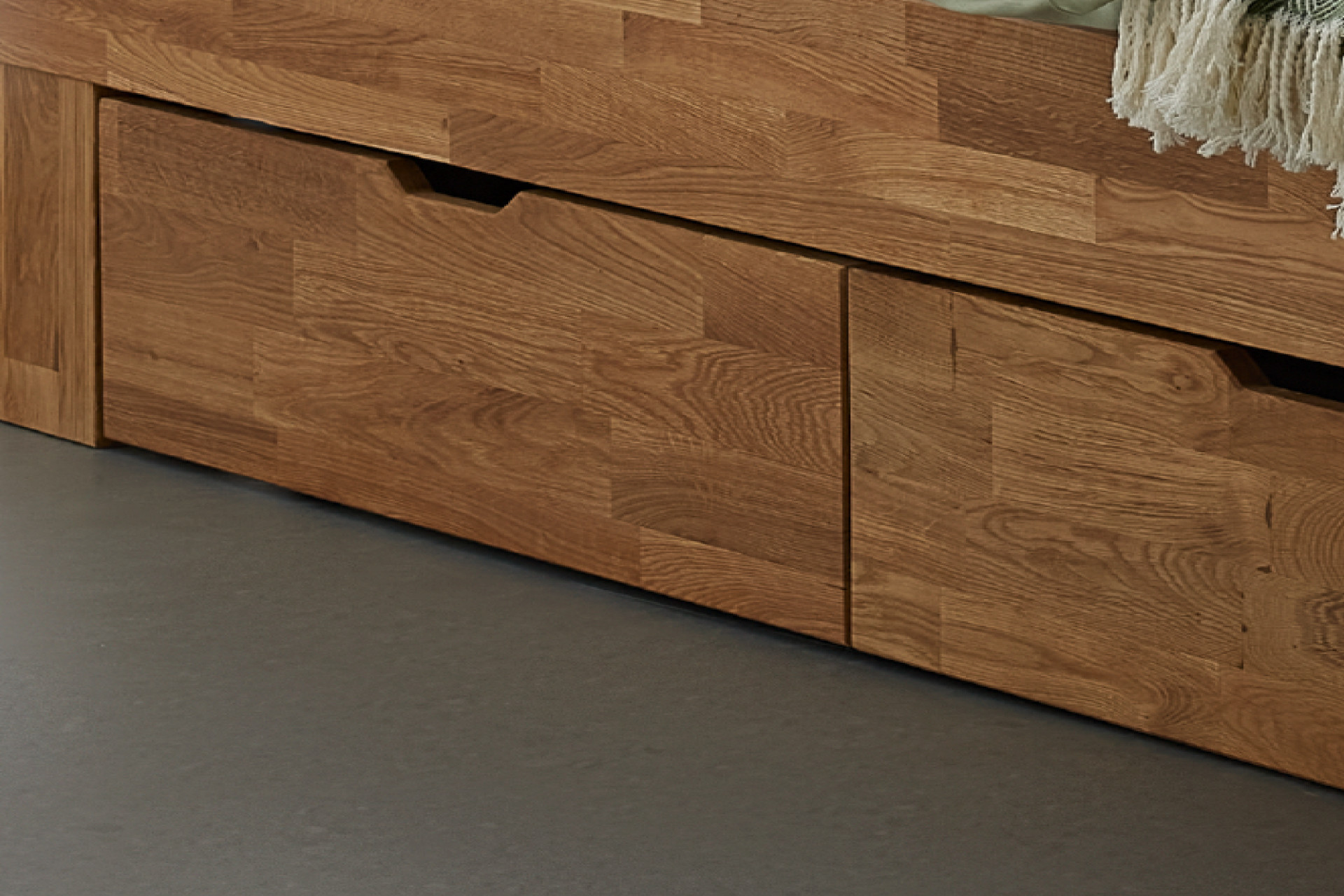 Bettschubkasten Echtholz Wildeiche teilmassiv 2er Set inkl. Hartbodenrollen 