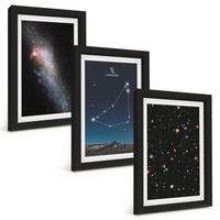 BILDER SET 3er Set - 20x30 cm Schwarzer Rahmen - Galaxie im Sternbild Steinbock - Schwarz, Kunststoff (20/30cm) - TULUP