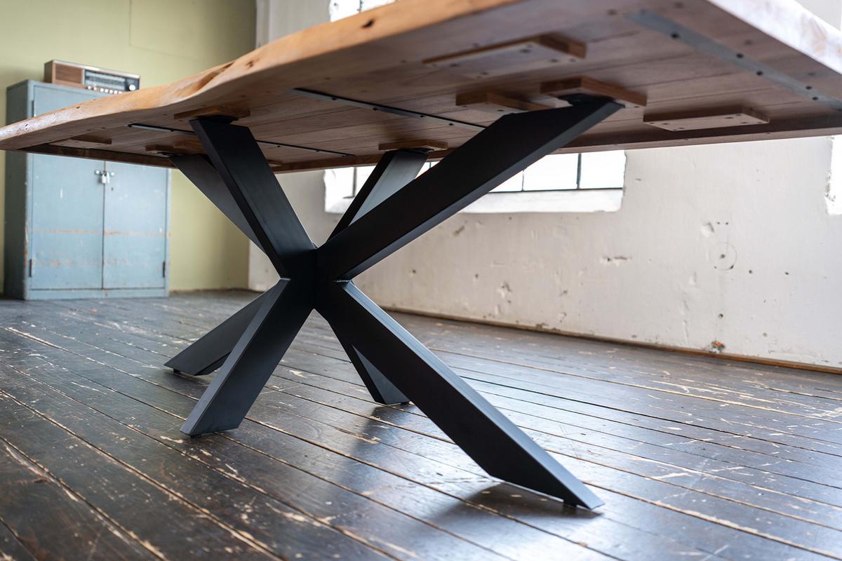 ESSTISCH MIT BAUMKANTE SELVA Braun Akazie - Schwarz/Braun, Holz/Metall (100/200/78cm) - KAWOLA