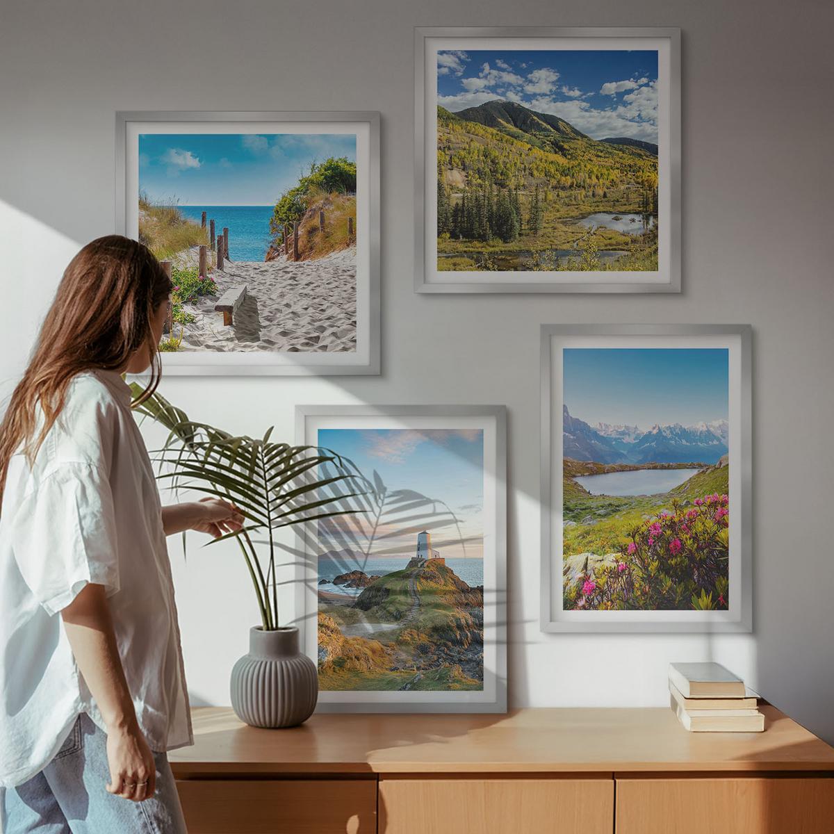 BILDER SET 4er Set - 50x50 cm & 40x60 cm Silberner Rahmen - Strand, Leuchtturm, Berge, Wiesen, Blumen - Silberfarben, Kunststoff (50/50cm) - TULUP