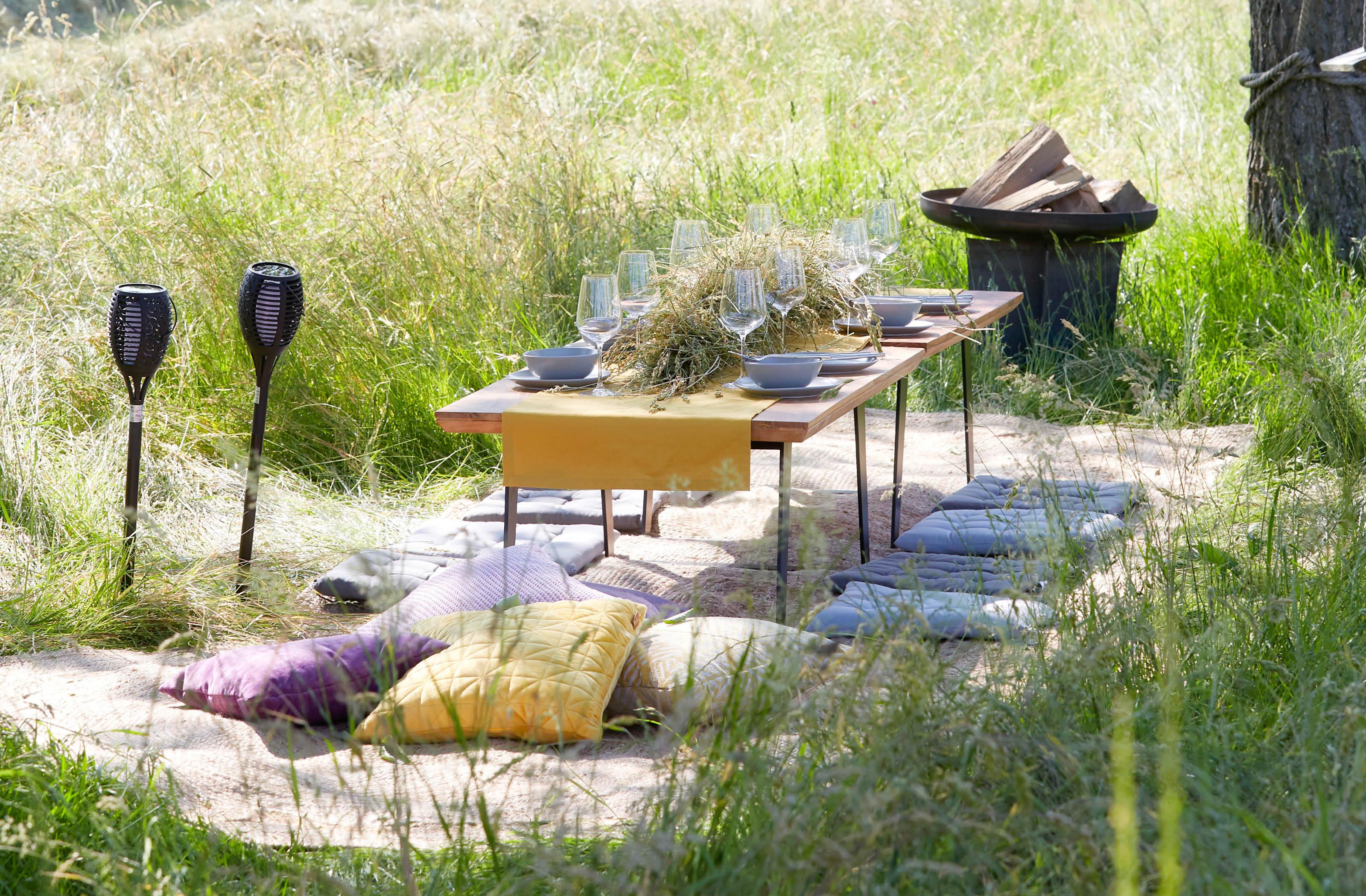 Nakrycie stołu nie tylko na garden party