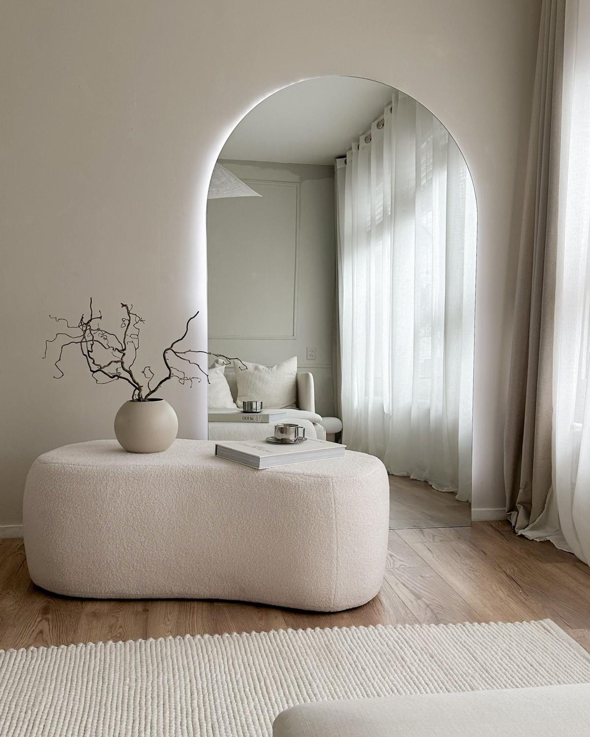 POUF Cremeweiß Bayard - Weiß, Textil (115/43/56cm) - Beliani