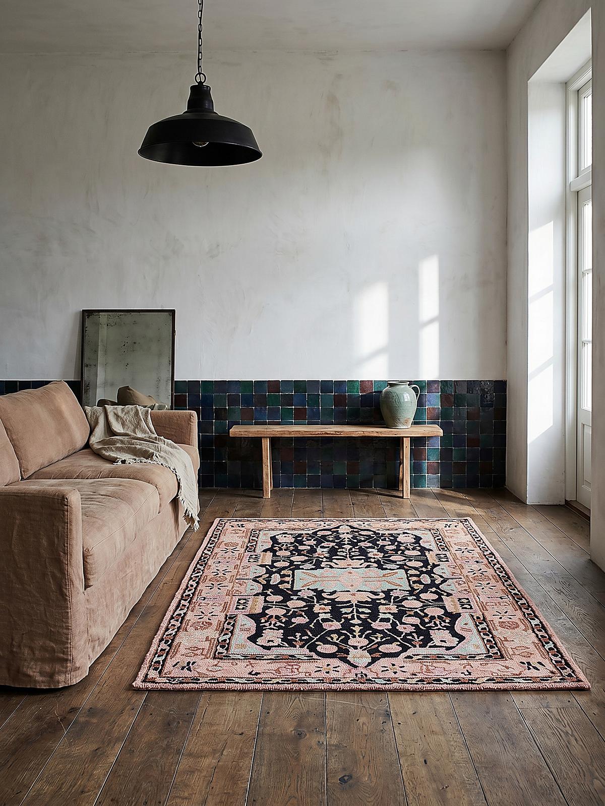 WOLLTEPPICH SOAR, mit Traditionelles Blumenmuster, Rosa-Schwarz, 160 x 230 cm - Rosa, Textil (230/160cm) - KADIMA DESIGN