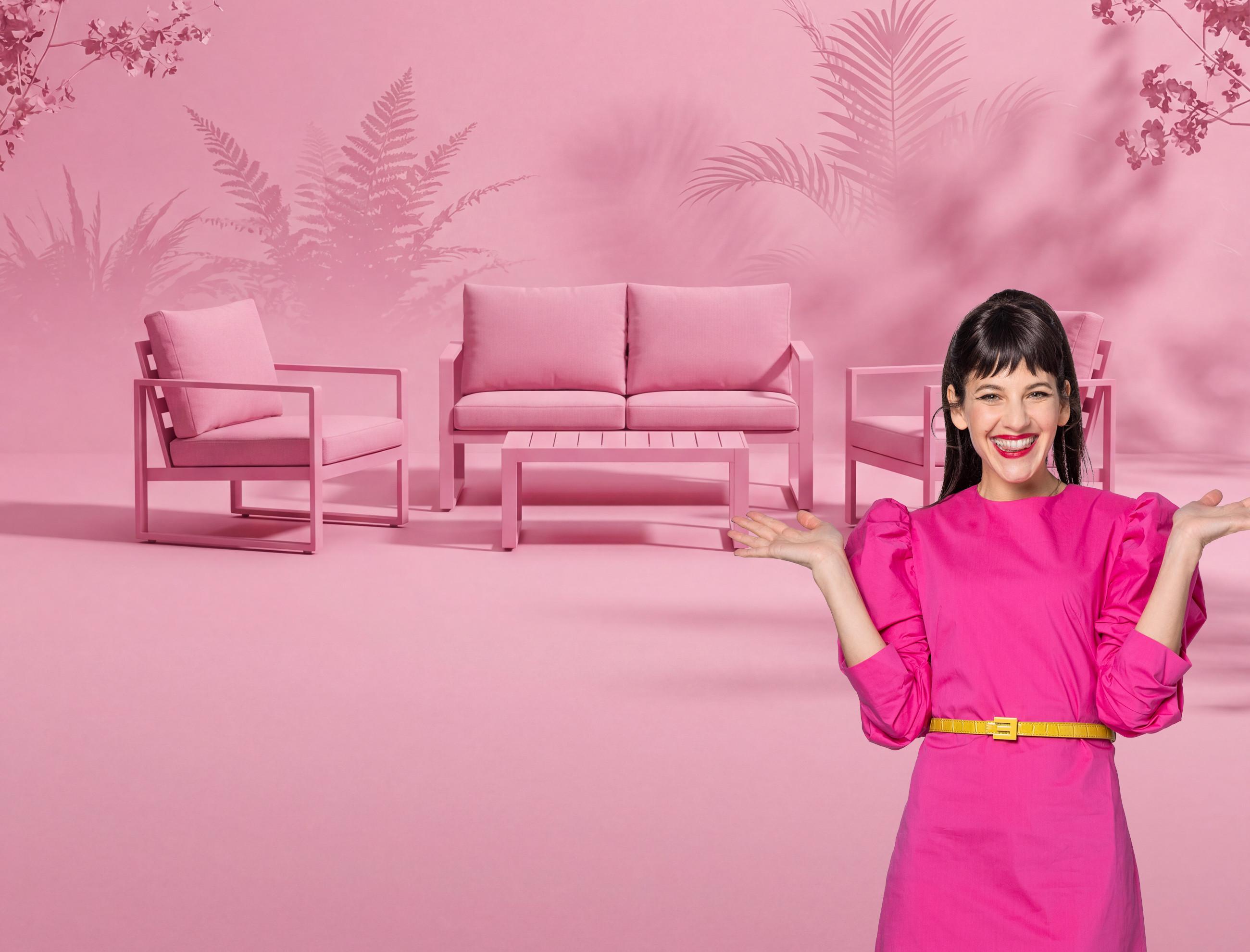 Pink Shopping bei mömax