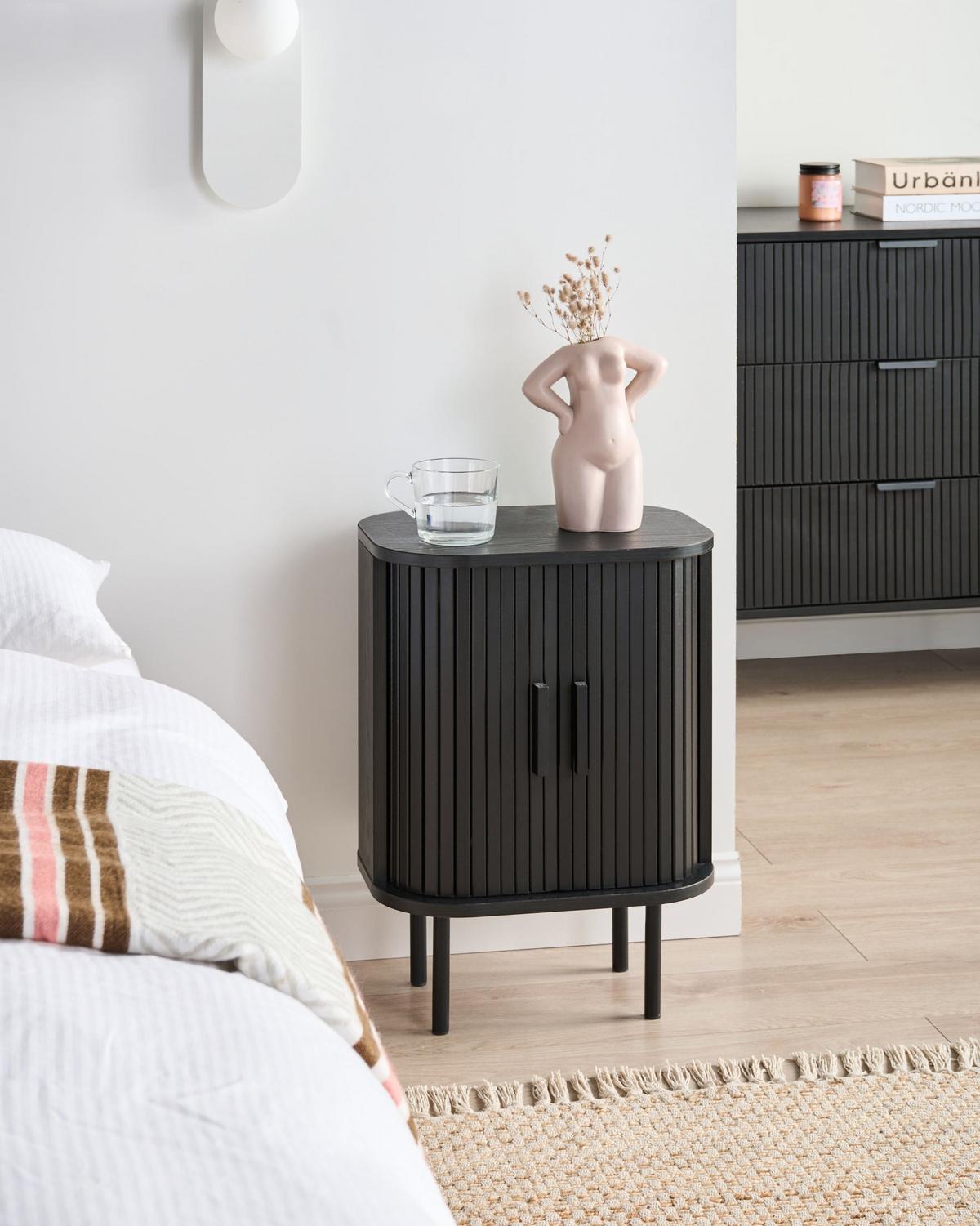 NACHTTISCH Schwarz Bradley - Schwarz, Holzwerkstoff (30/40/55cm) - Beliani
