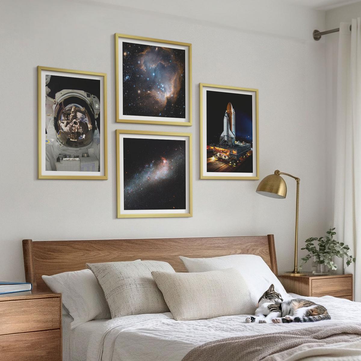 BILDER SET 4er Set - 50x50 cm & 40x60 cm Goldrahmen - Astronauten landen auf dem Mond - Goldfarben, Kunststoff (50/50cm) - TULUP