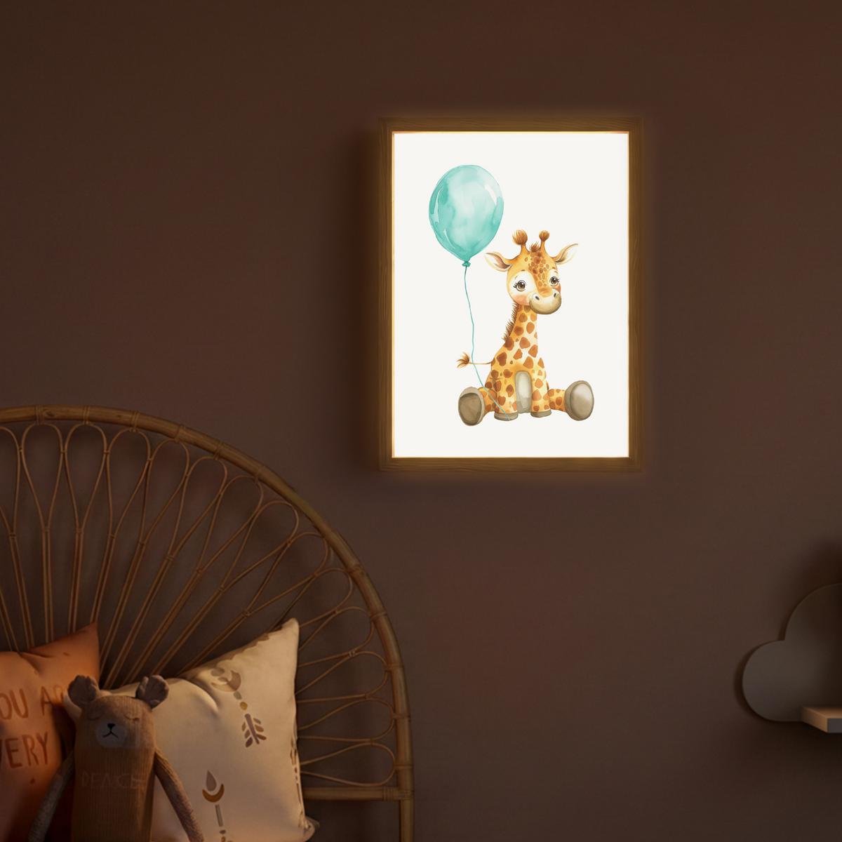 WANDLEUCHTE MIT AKKU Giraffe - Baby - Tiere - Blauer Ballon 30x40 cm - Weiß, Holzwerkstoff (30/40/8cm) - OnlyWow
