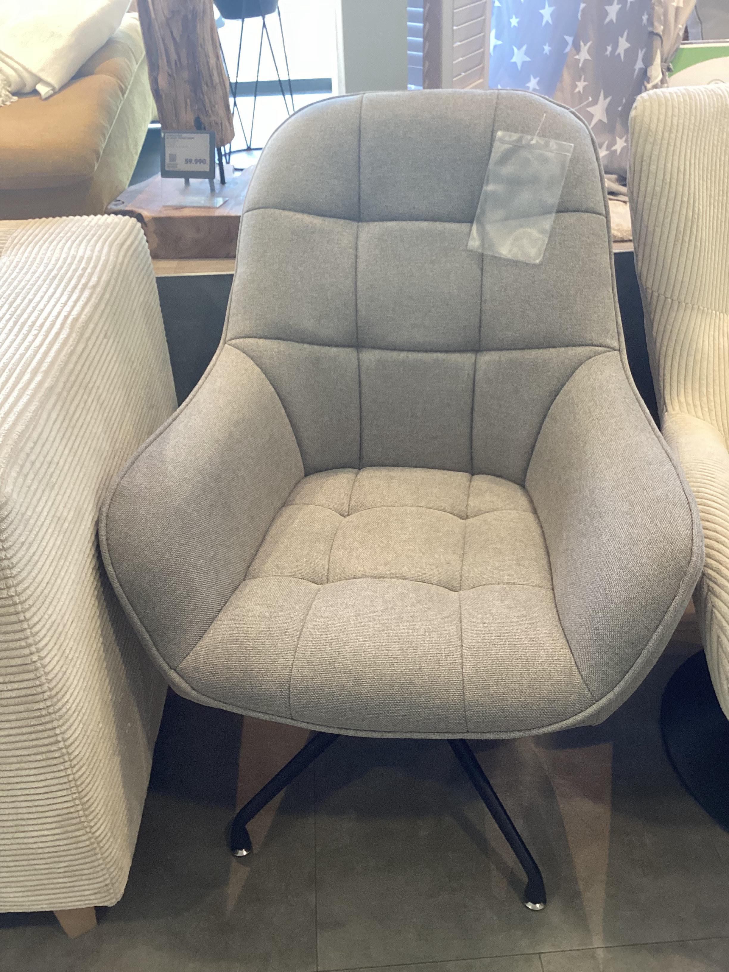 CSEPEL OUTLET FOTEL ELIAS