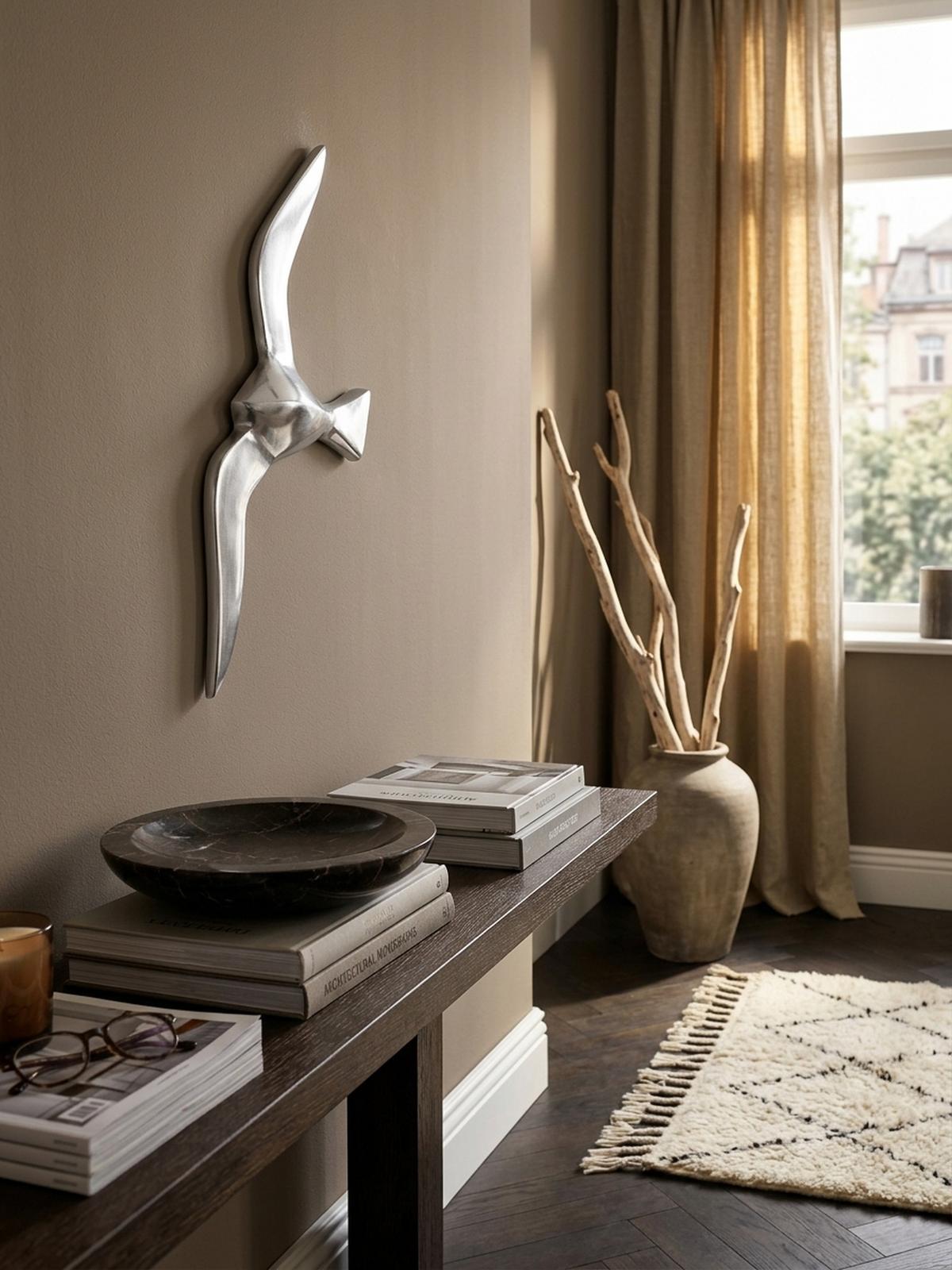 WANDDEKO Möwe Aluminium silberfarben poliert 30 cm mit Wandhalterung - Silberfarben, Metall (30/13/3cm) - KADIMA DESIGN