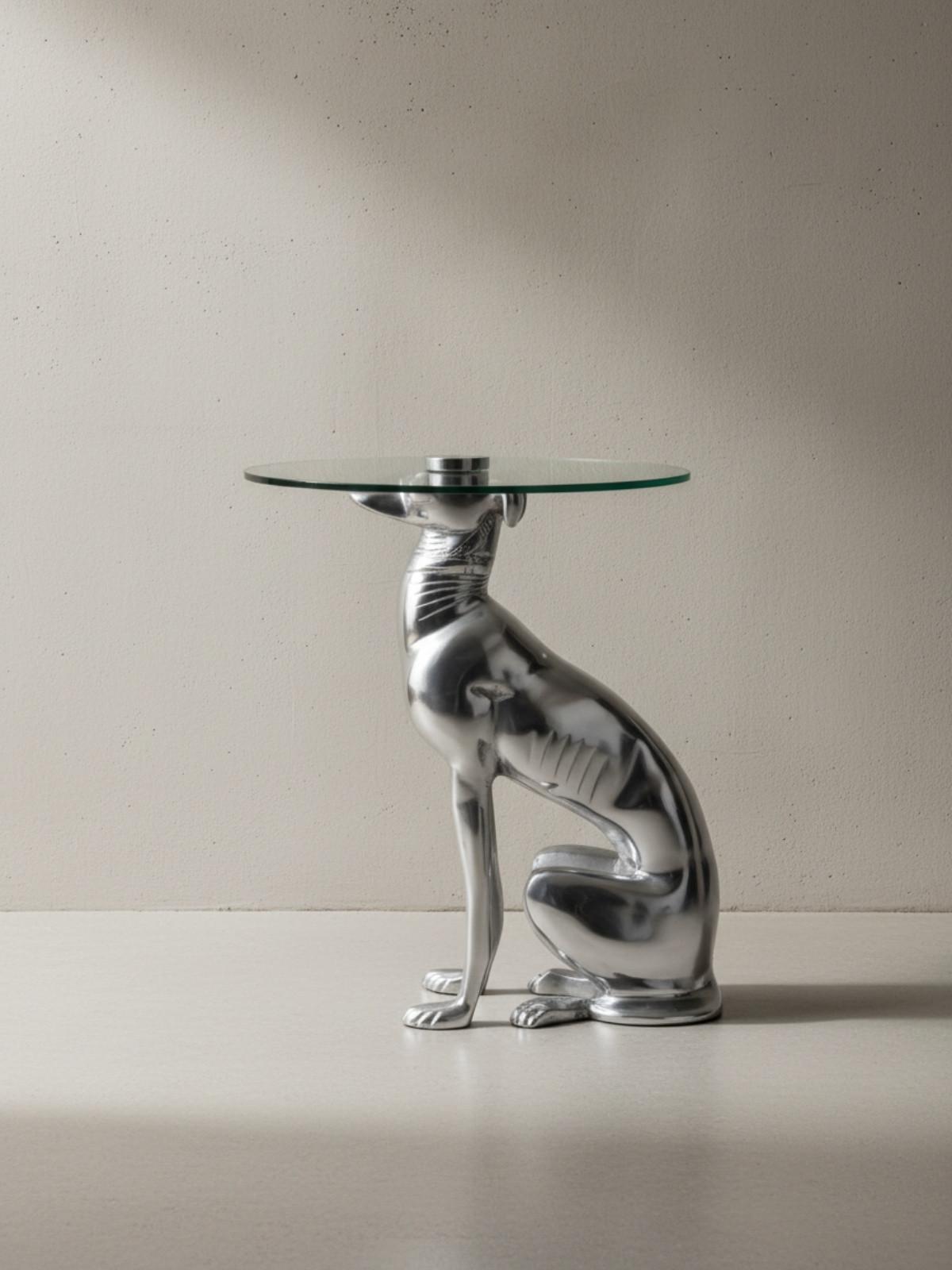 BEISTELLTISCH – Aluminium Glas Silber Skulptur Windhund 55x40 cm handgefertigt - Silberfarben, Glas/Metall (40/40/50cm) - KADIMA DESIGN
