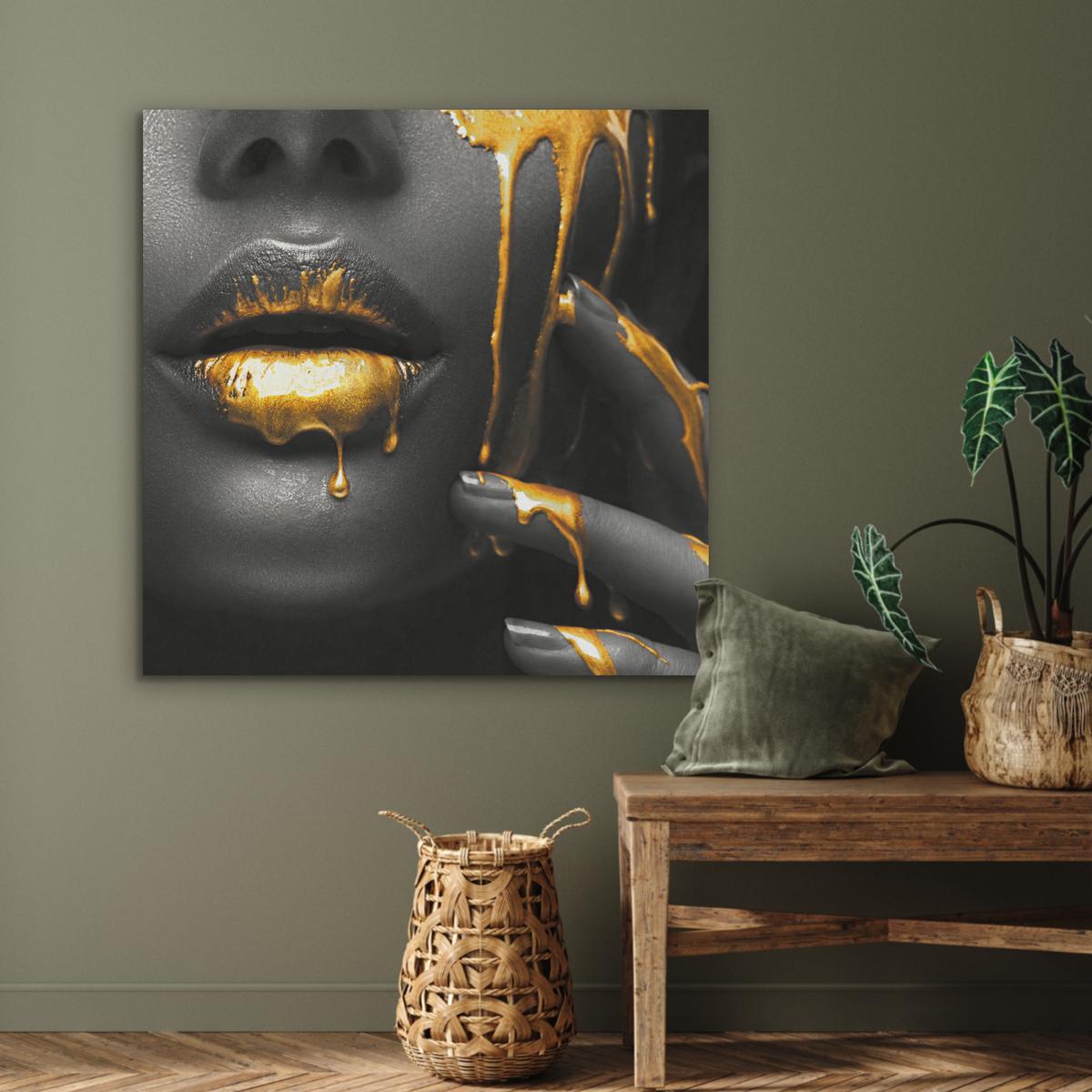 AKUSTIKBILD Frau - Schwarz - Gold - Gesicht - Lippen Akustikpaneele 90x90 cm - Goldfarben, Kunststoff (90/90/0.9cm) - MuchoWow