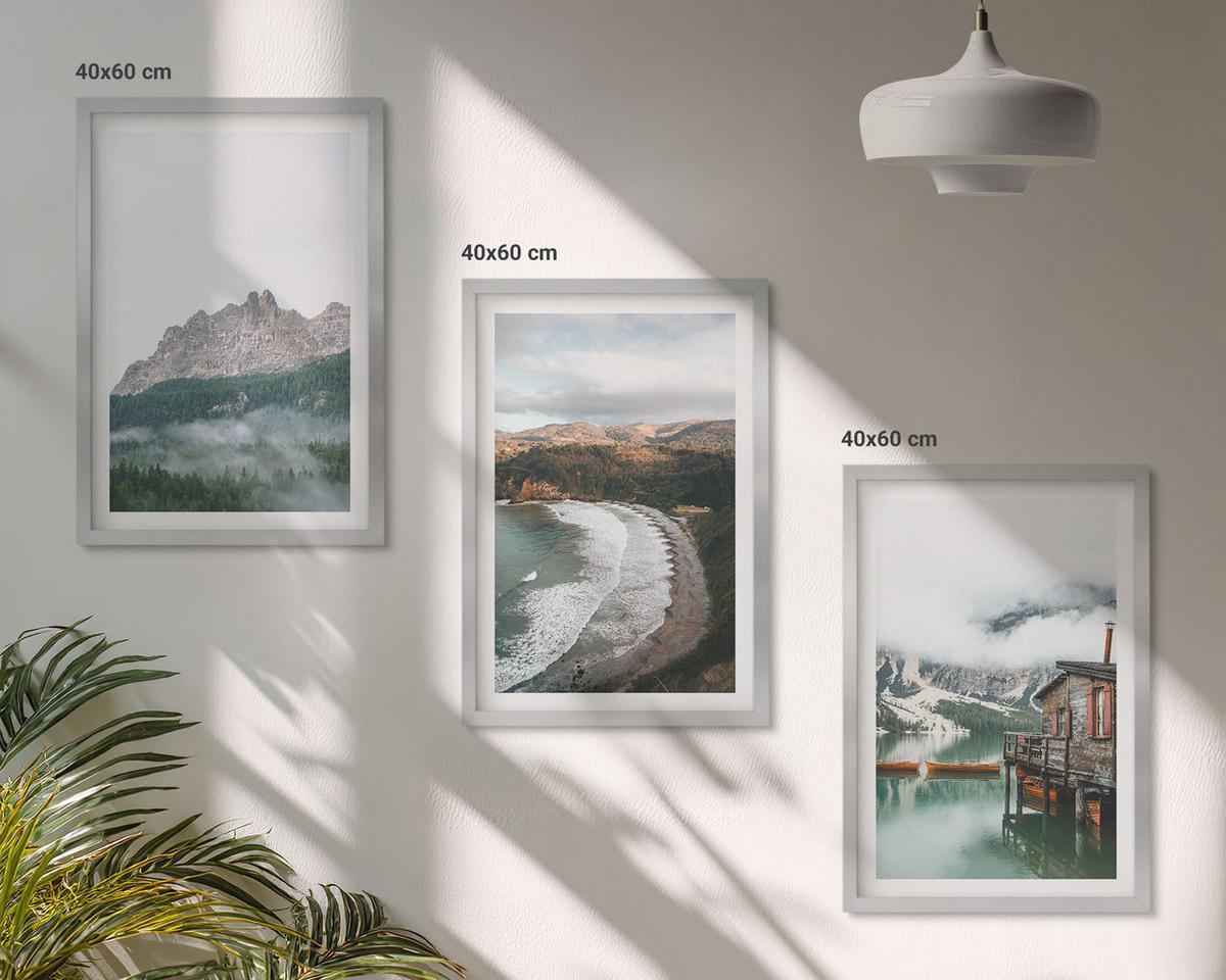 BILDER SET 3er Set - 40x60 cm Silberner Rahmen - Holzhaus an Bergstränden - Silberfarben, Kunststoff (40/60cm) - TULUP