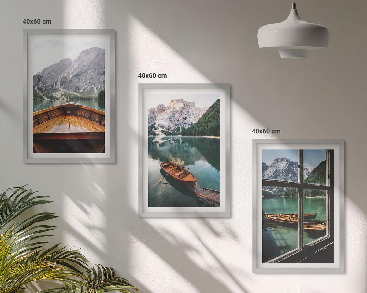 BILDER SET 3er Set - 40x60 cm Silberner Rahmen - Fenster für Boote auf dem Bergsee - Silberfarben, Kunststoff (40/60cm) - TULUP
