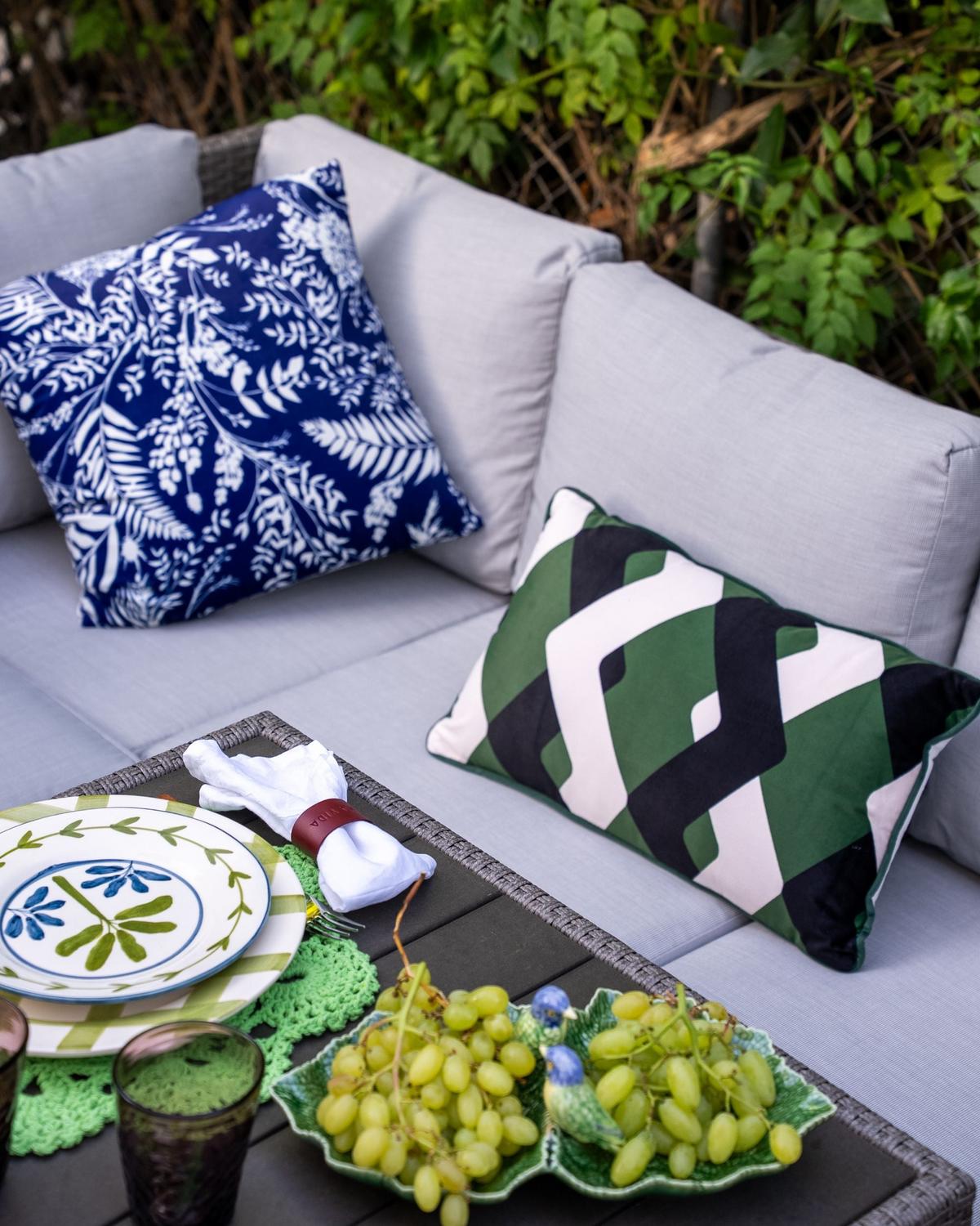 GARTENKISSEN 2er-Set Marineblau 45/45 cm Glimmer - Blau/Weiß, Textil (45/12/45cm) - Beliani