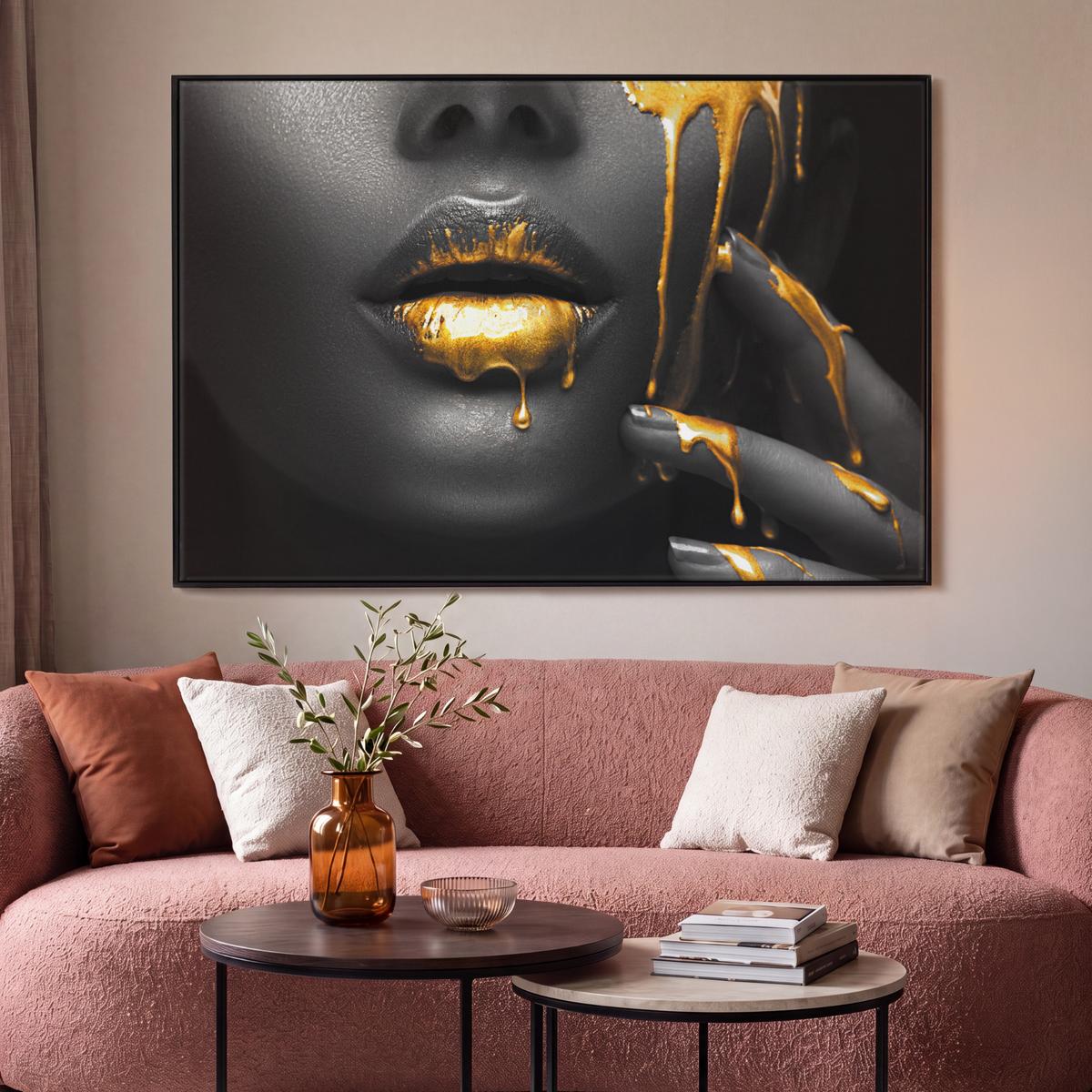 LEINWAND Bilder mit Rahmen - Frau - Schwarz - Gold - Gesicht - Lippen - 150x100 - Goldfarben, Textil (150/100cm) - MuchoWow