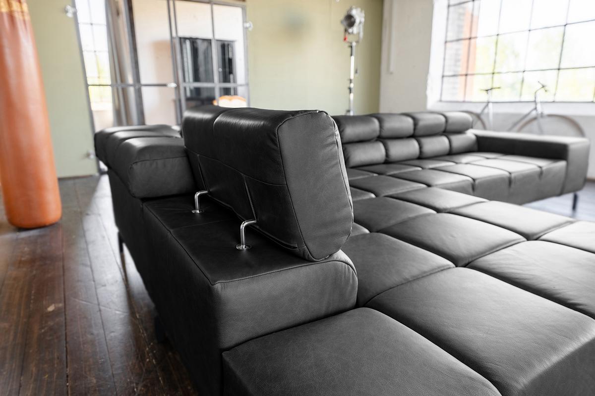 ECKSOFA NELSON Schwarz Leder Relaxfunktion - Schwarz, Leder/Metall (321/216cm) - KAWOLA