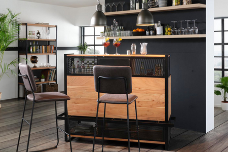 Industrial Style Momax