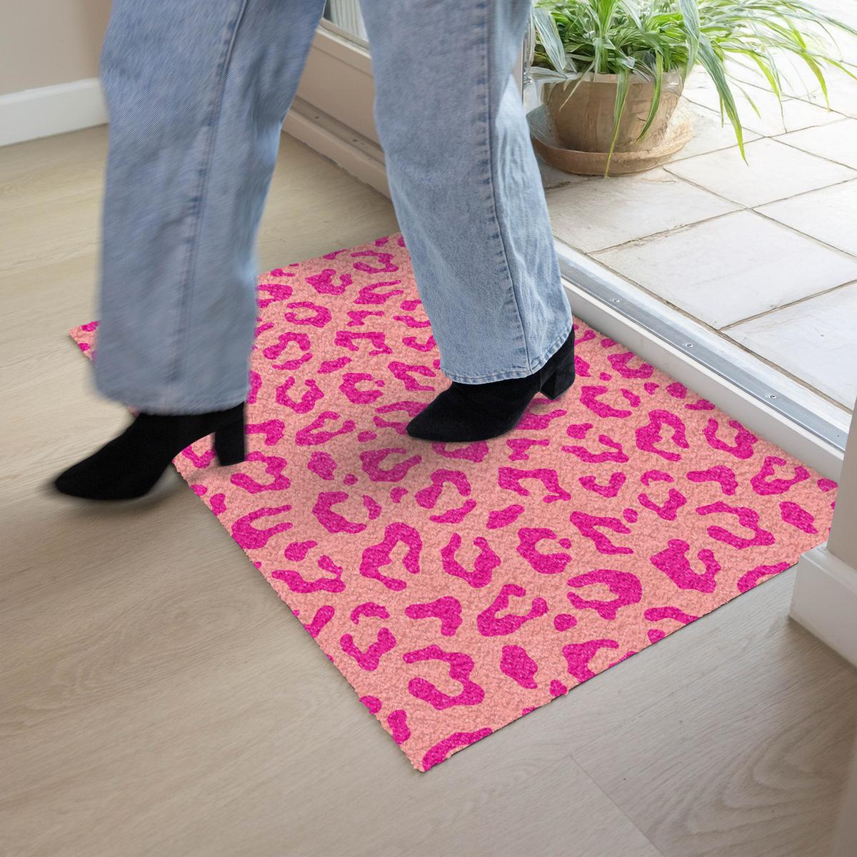FUSSMATTE Pantherdruck - Rosa - Tierdruck - Minimalistisch Sauberlaufmatte 90x60 cm - Pink, Kunststoff (90/0.4cm) - MuchoWow