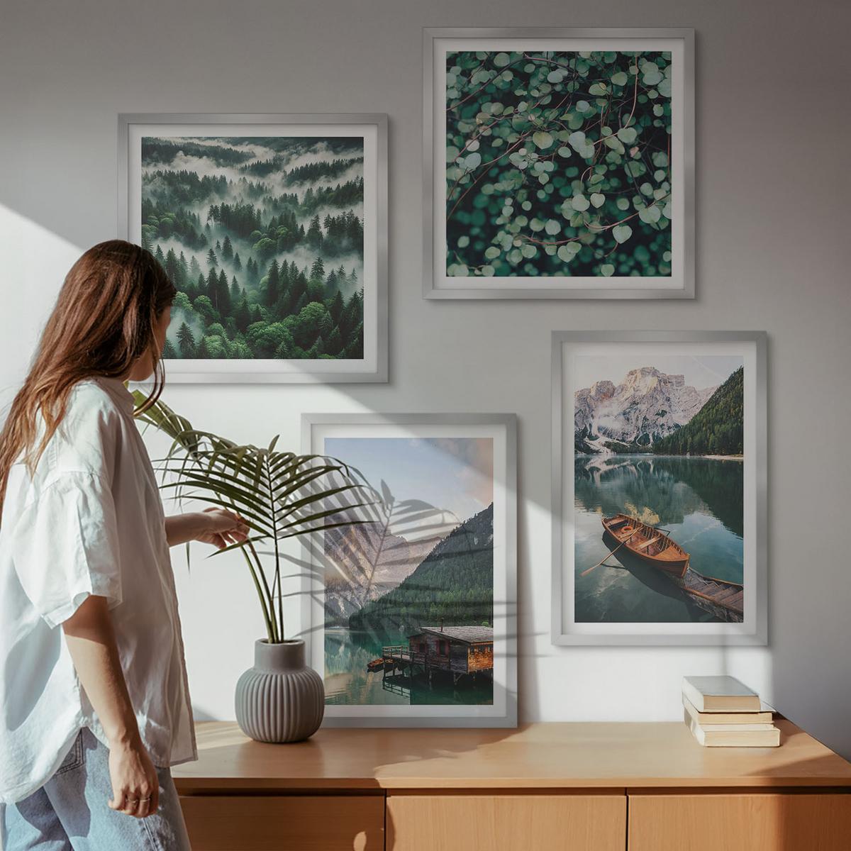 BILDER SET 4er Set - 50x50 cm & 40x60 cm Silberner Rahmen - Nebel auf dem Bergsee, Bootsfahrten, Nebel - Silberfarben, Kunststoff (50/50cm) - TULUP