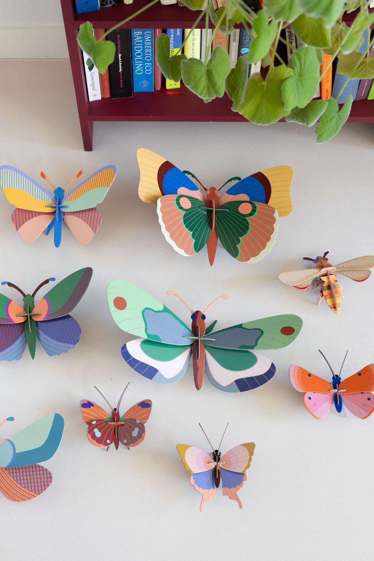 WANDDEKO Geor Schmetterling 9.5/16 cm - Multicolor, Wellpappe (9.5/16/28cm) - Studio Roof