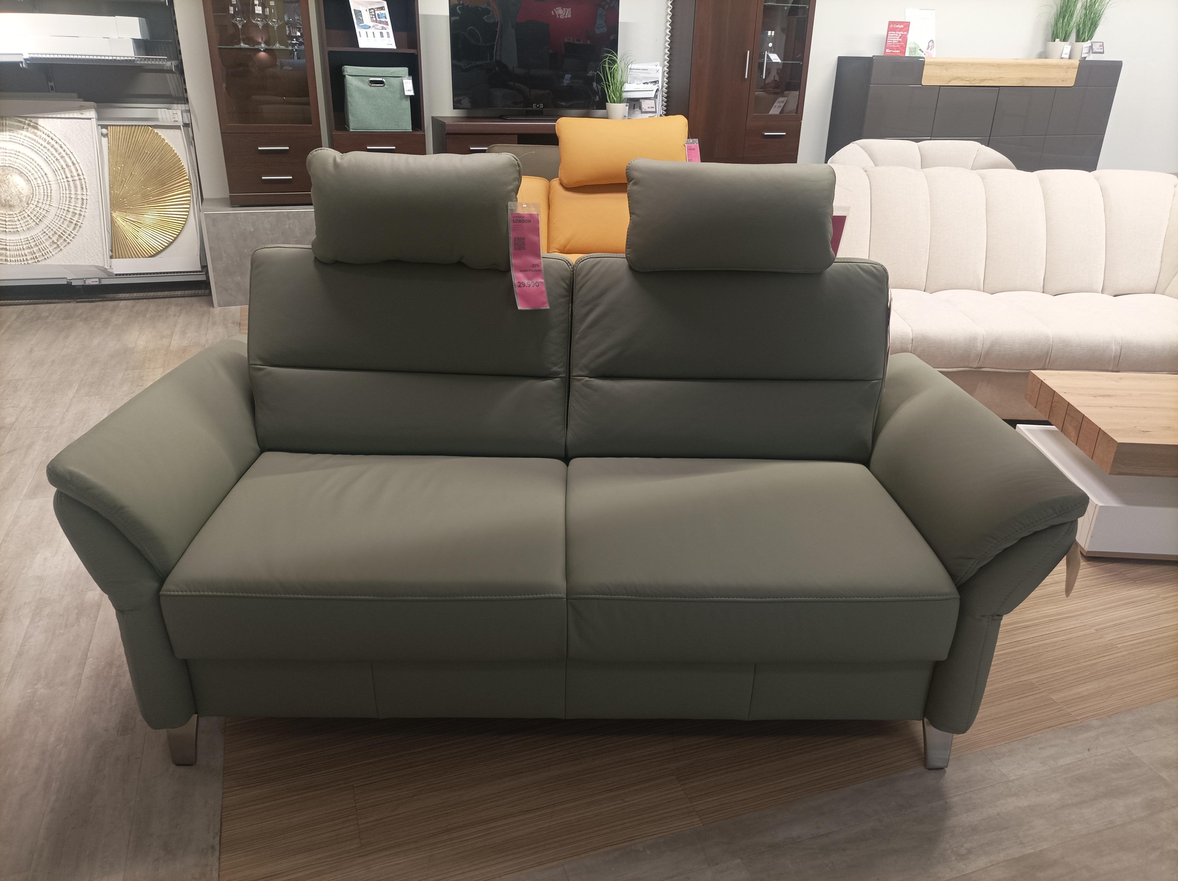 3 ÜLÉSES KANAPÉ