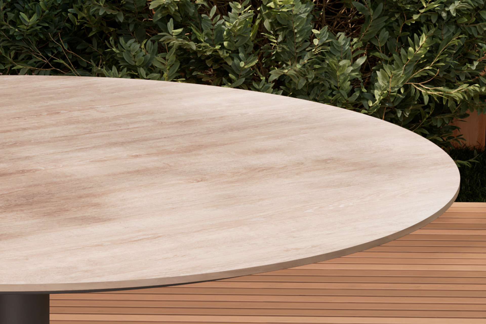 Gartentisch rund Naturfarbe Kunststein matt Quarzstein Beton 